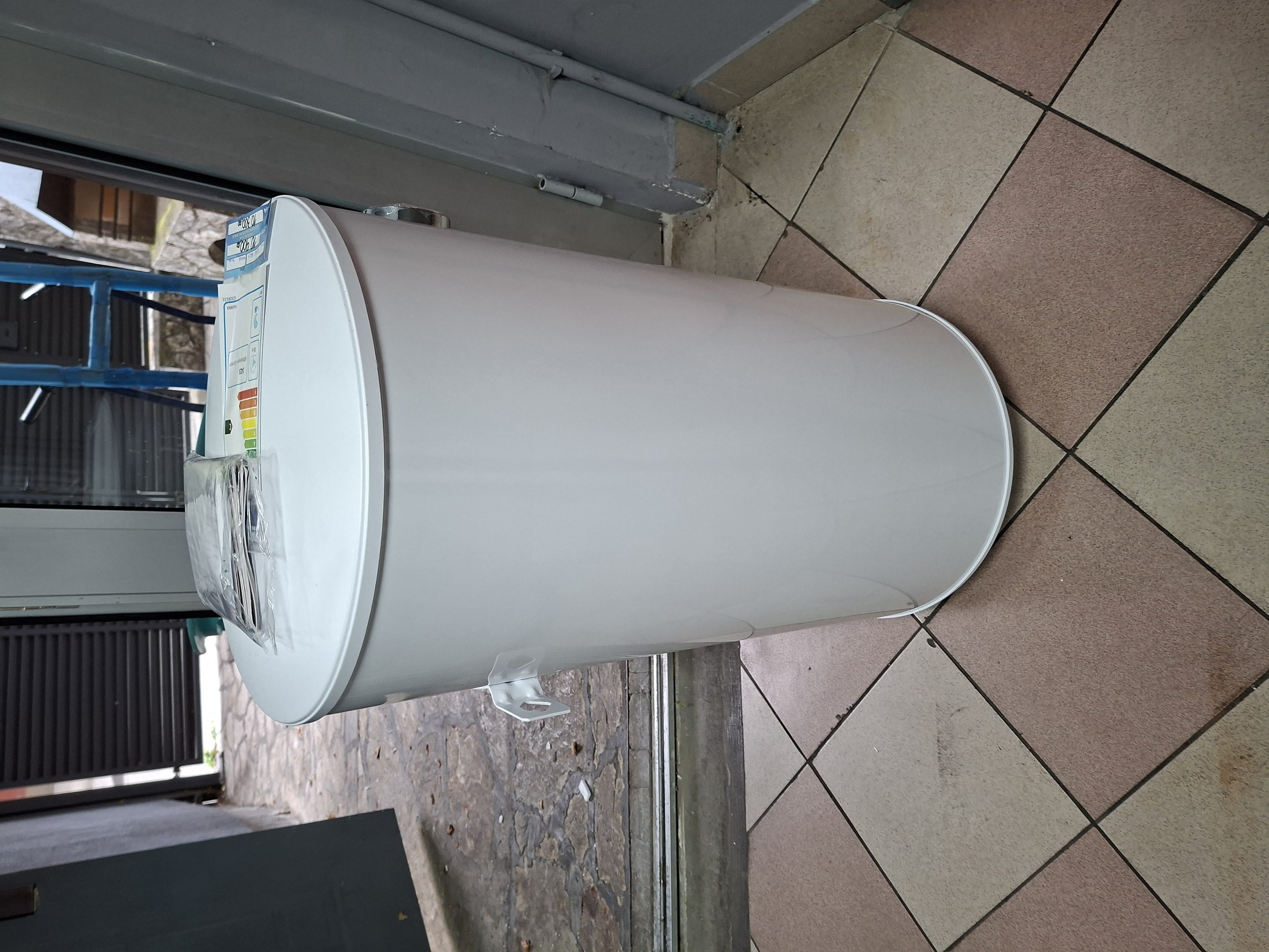 Bojler Vox WHF 8021 , 80L