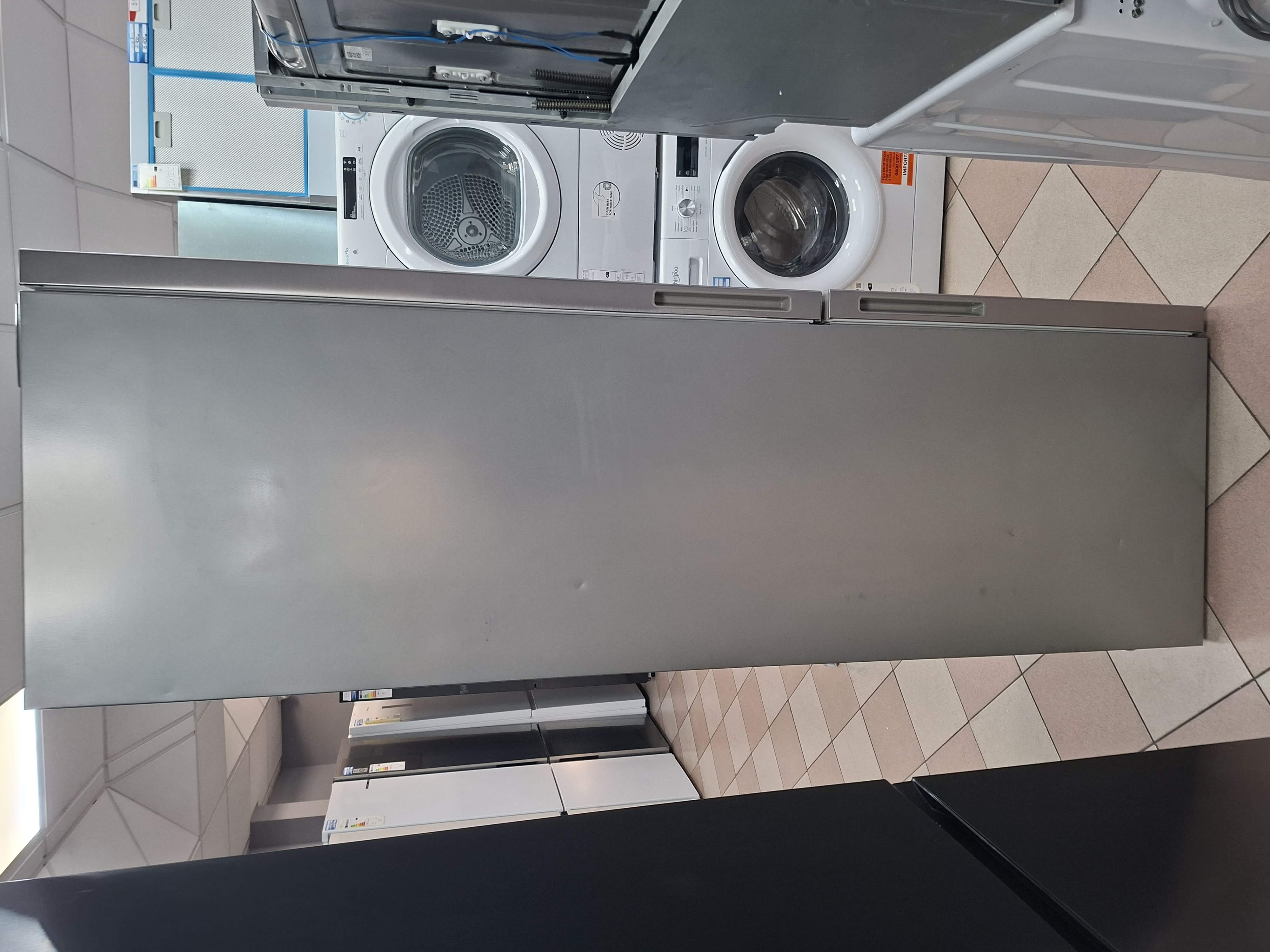 Frižider Bauknecht KGN ECO 201C , 203 cm.