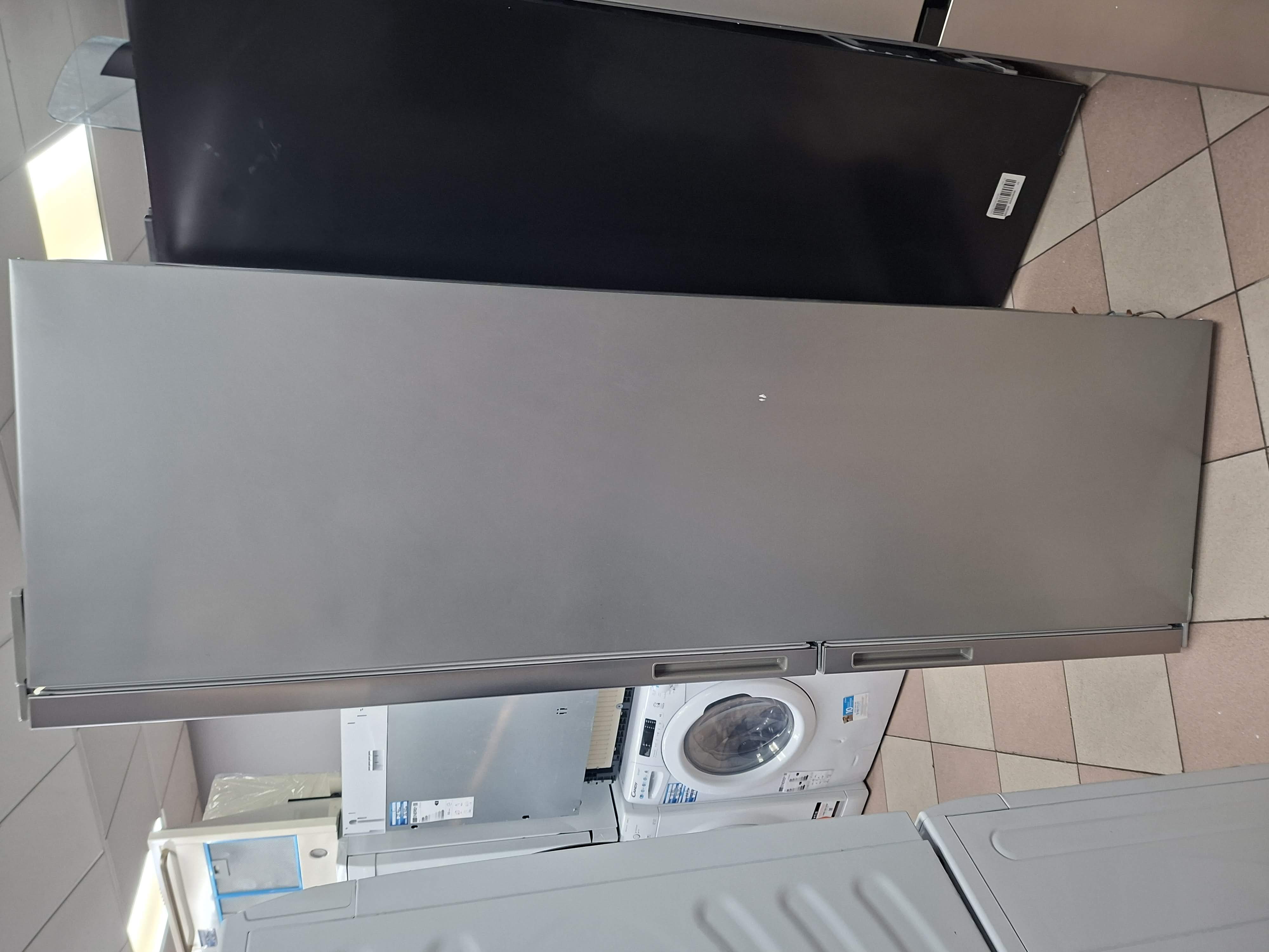 Frižider Bauknecht KGN ECO 201C , 203 cm.