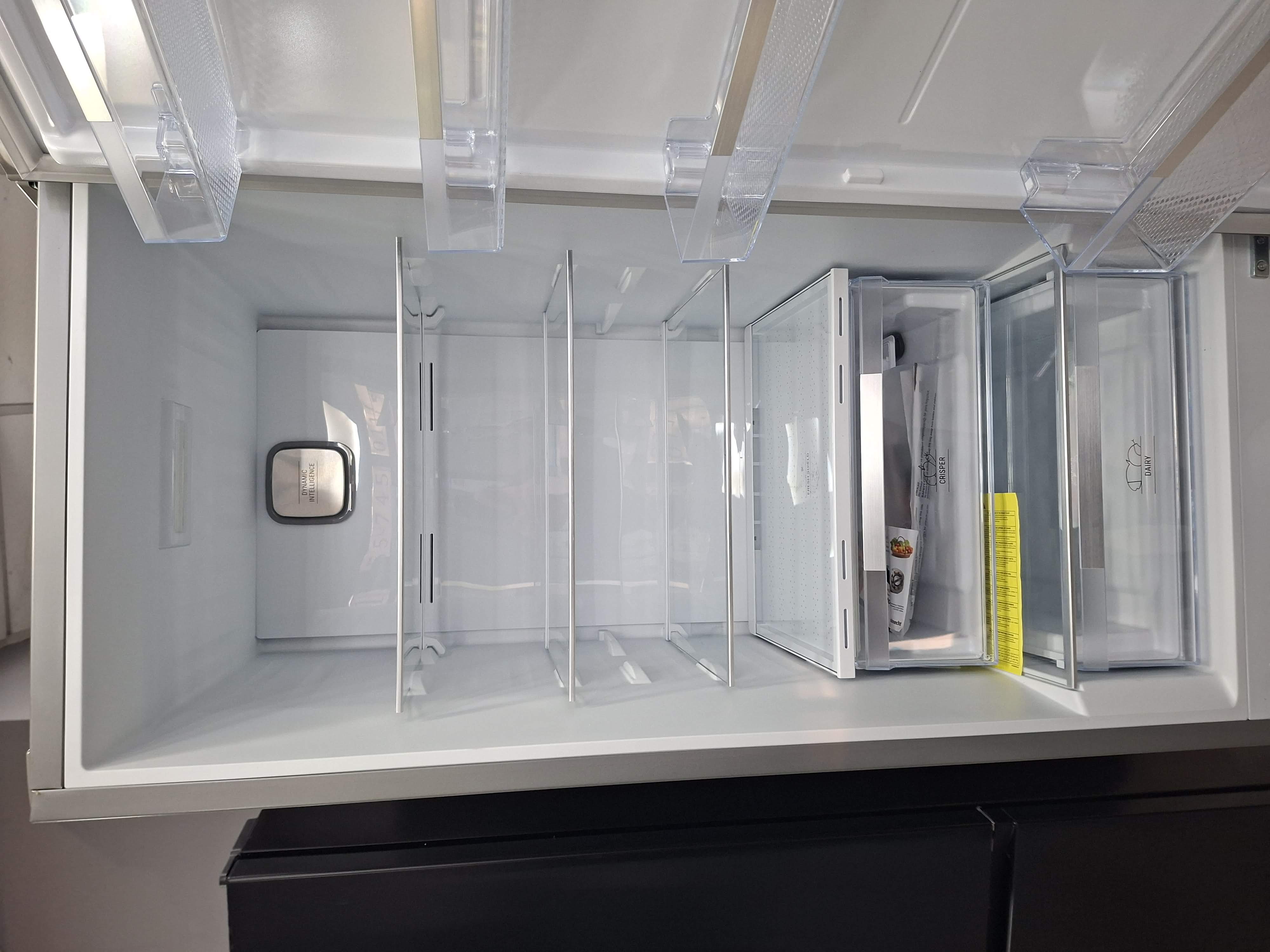 Frižider Bauknecht KGN ECO 201C , 203 cm.