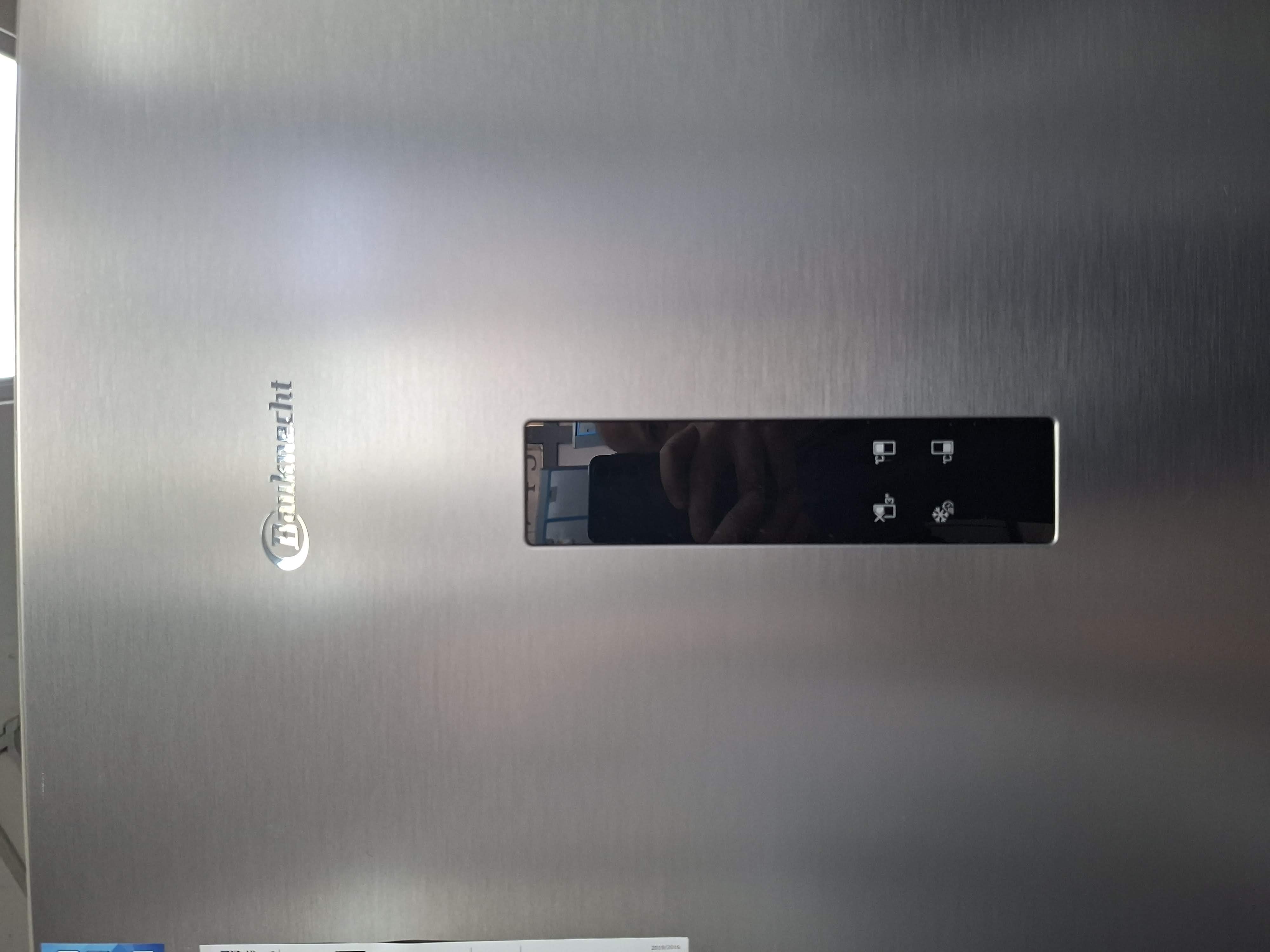 Frižider Bauknecht KGN ECO 201C , 203 cm.