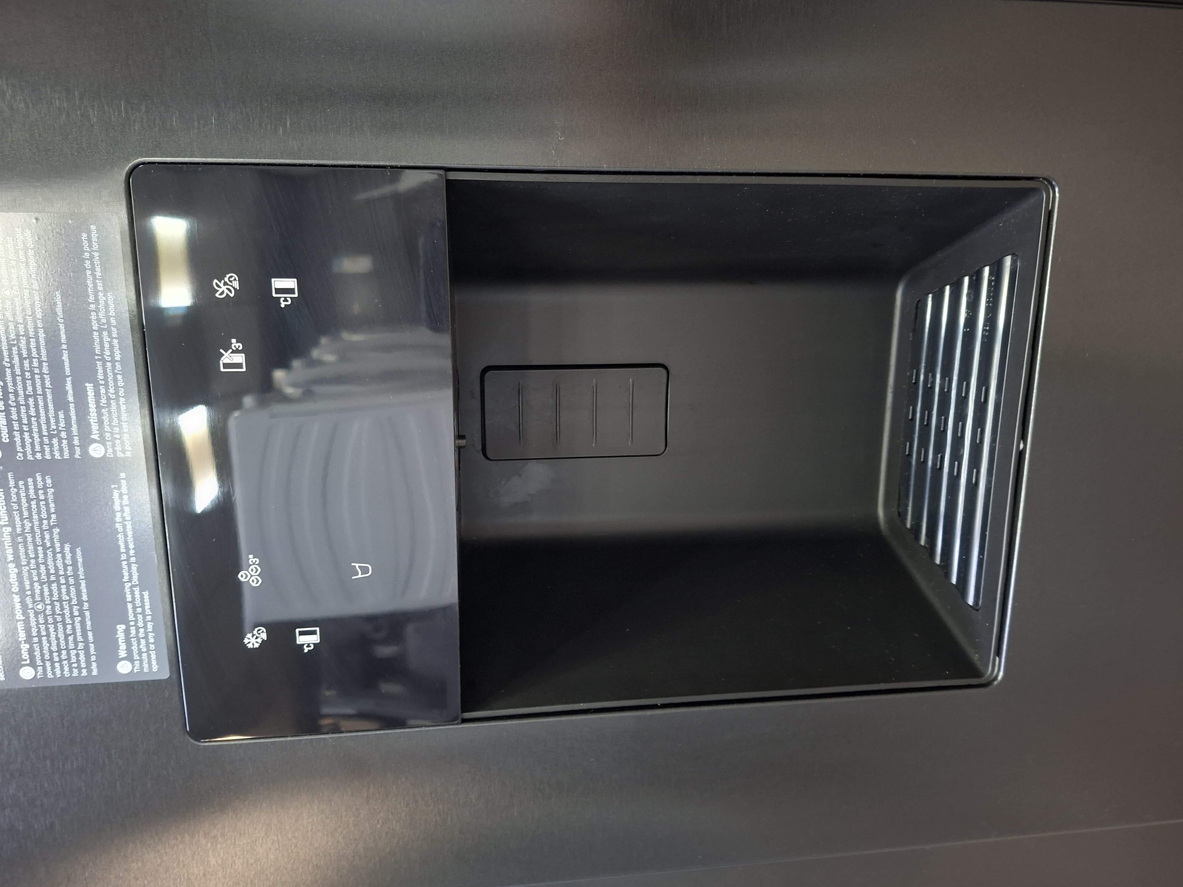 Frižider Bauknecht SBS IW E90, 177cm