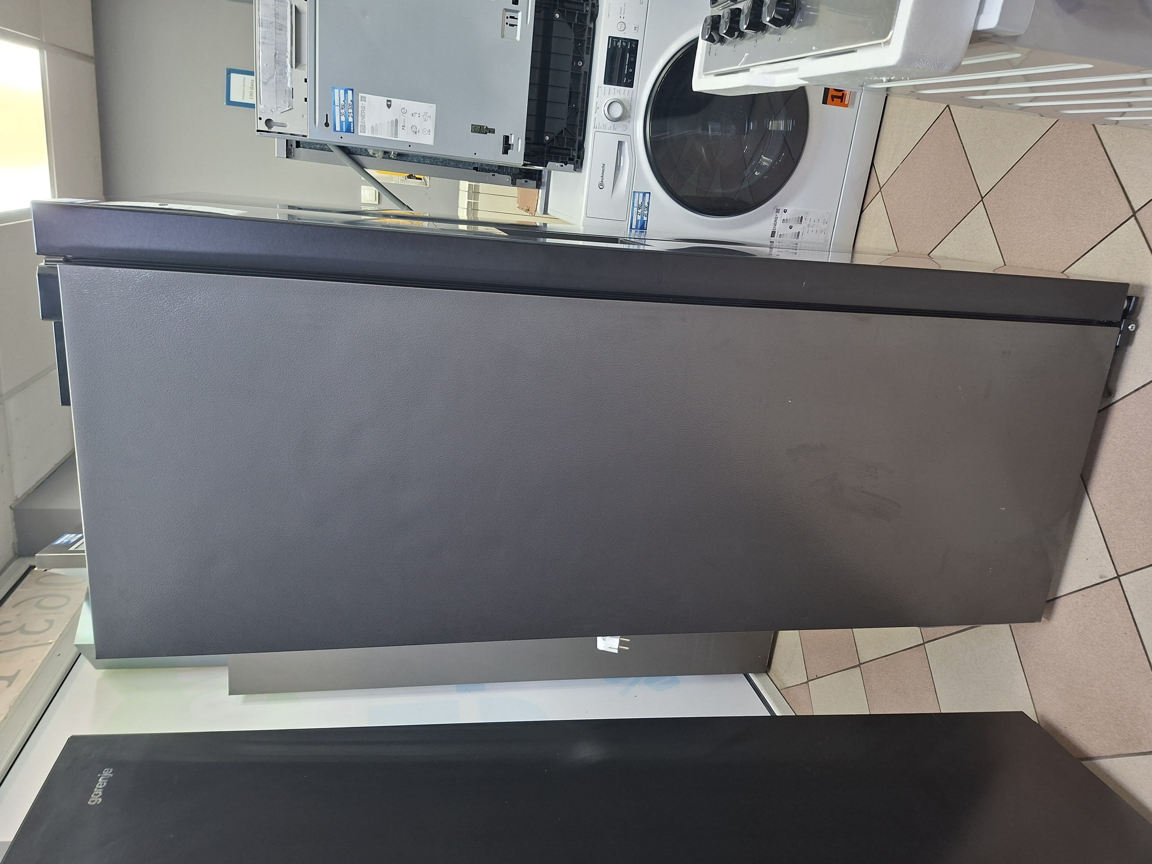 Frižider Bauknecht SBS IW E90, 177cm