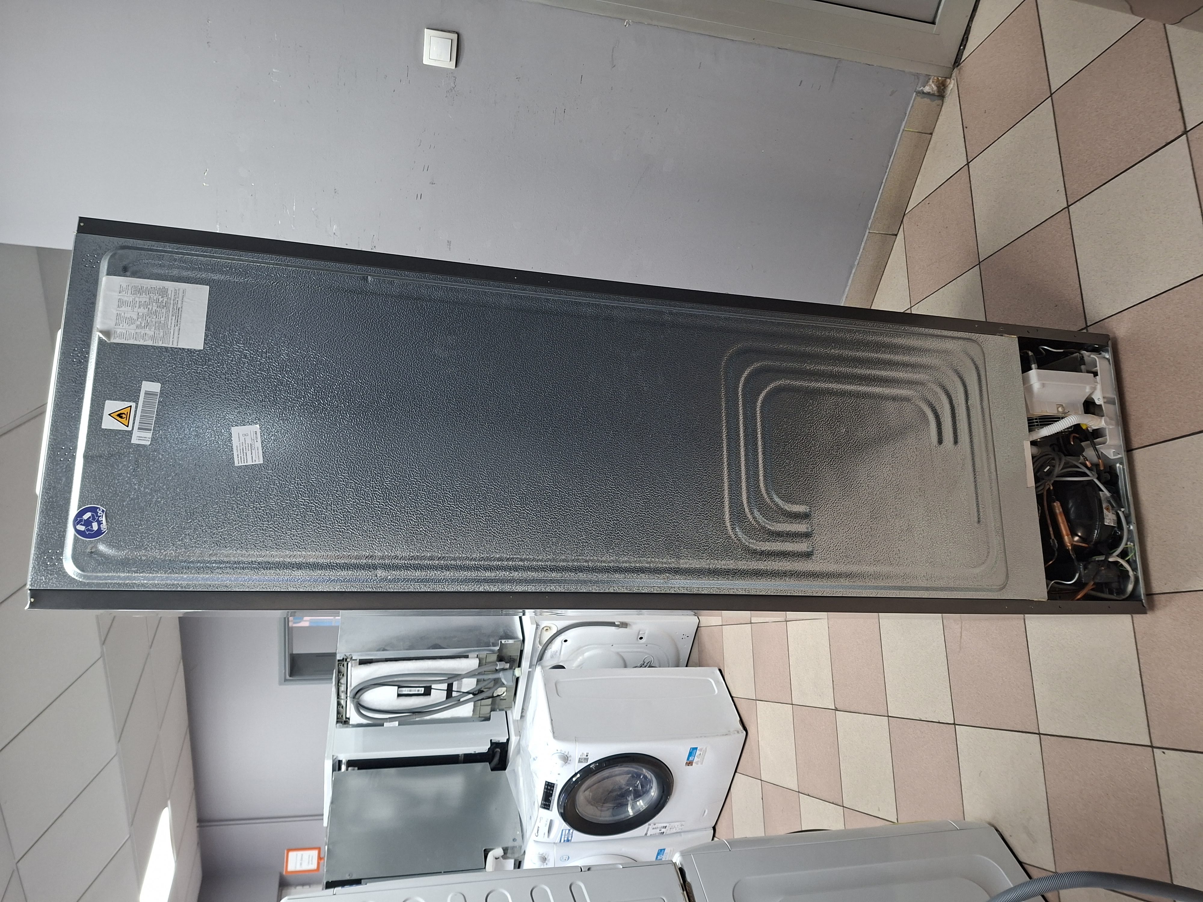 Frižider Beko B7RCNA408HG, 203cm