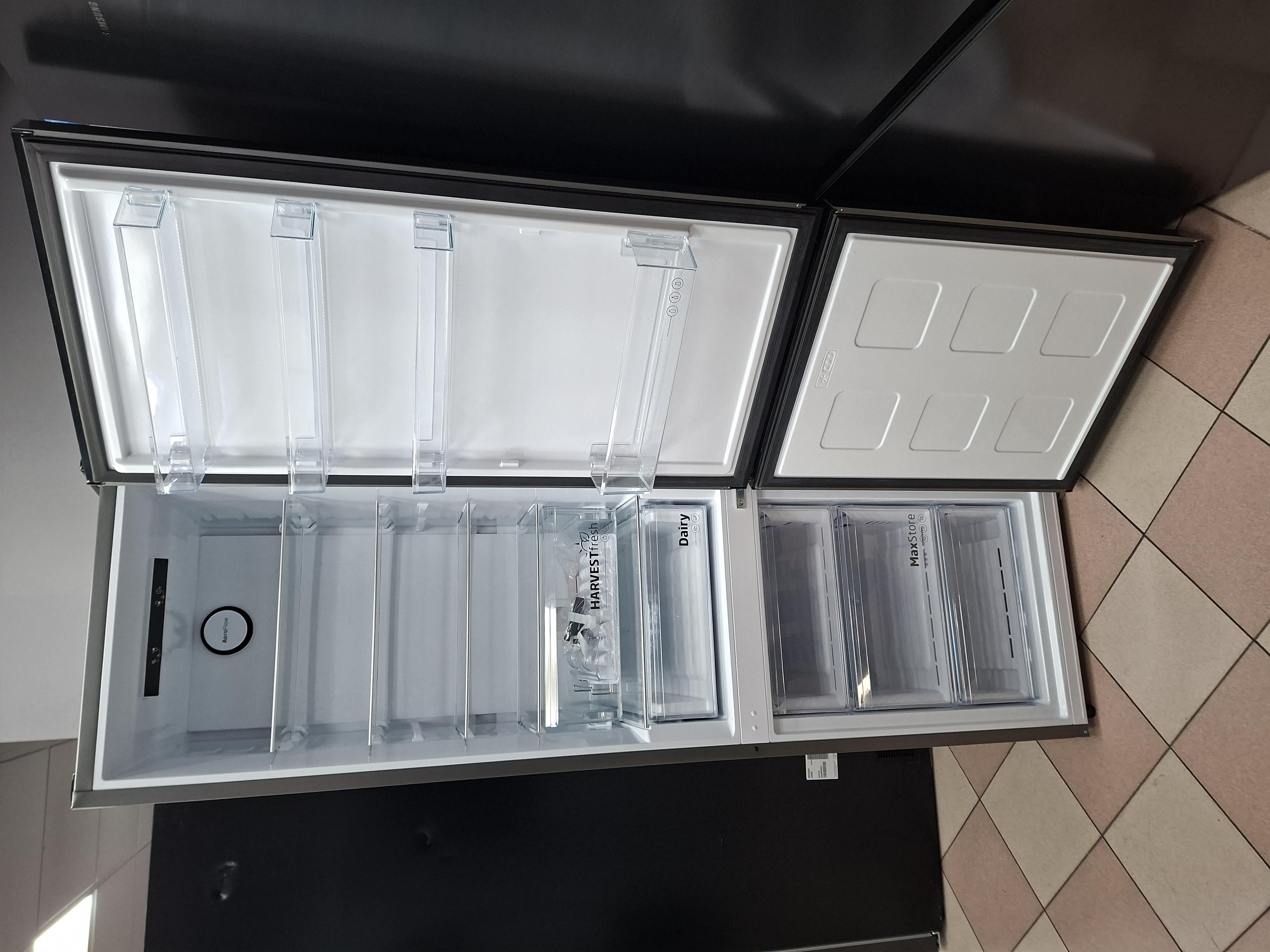 Frižider Beko B7RCNA408HG, 203cm