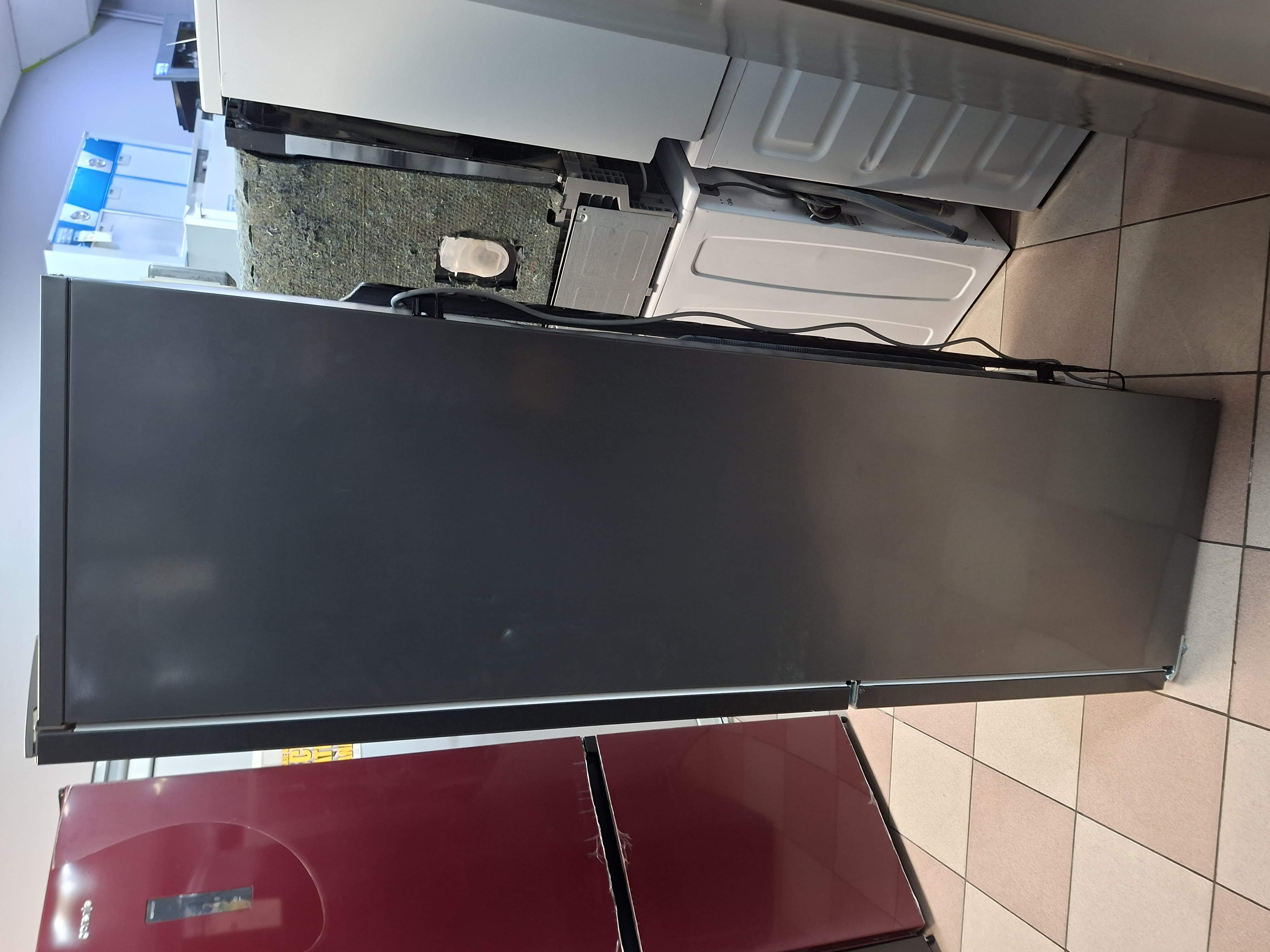 Frižider Beko RCNA305K40XBRN, 181 cm