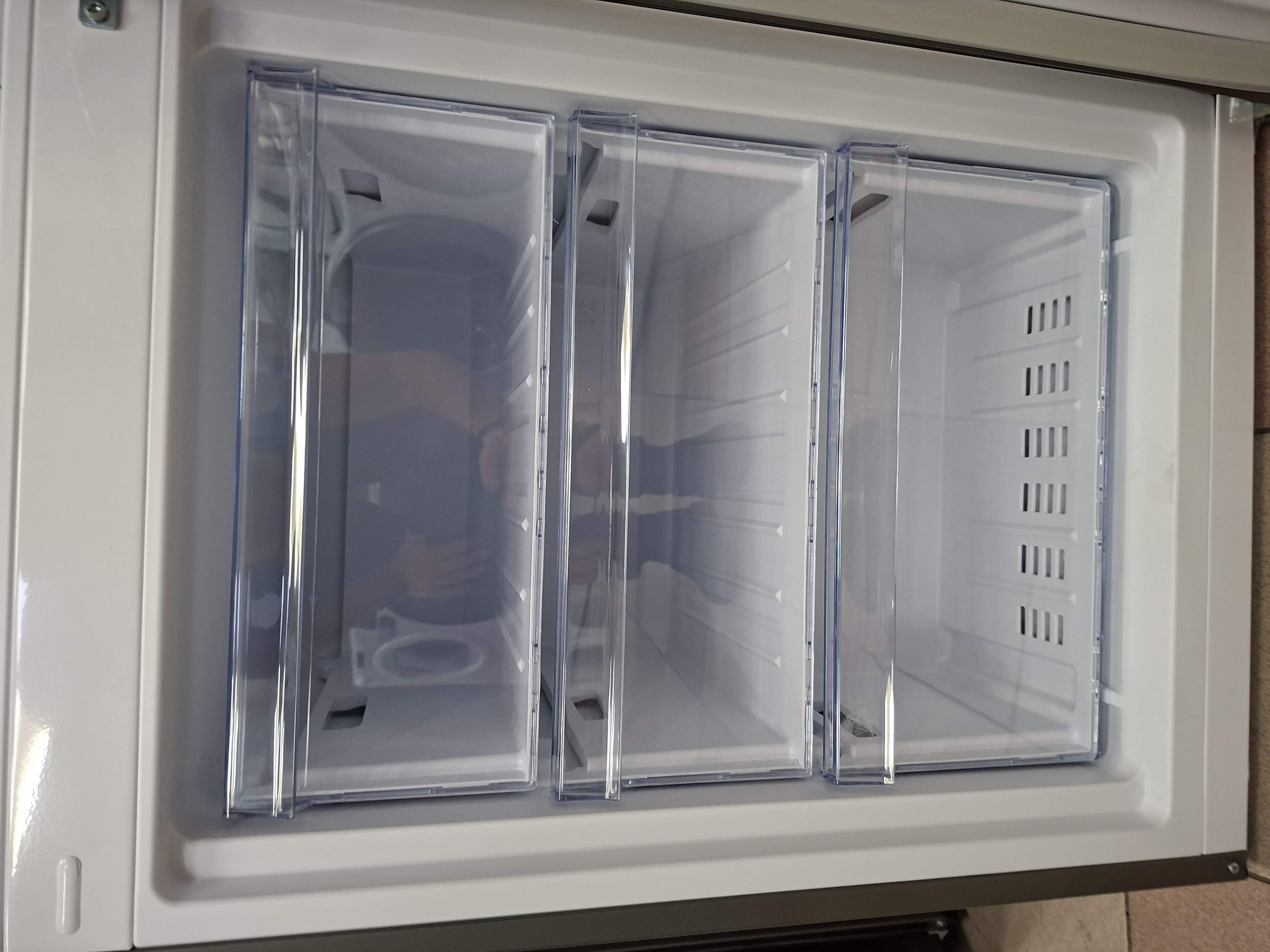 Frižider Beko RCSA300K40GN , 182 cm