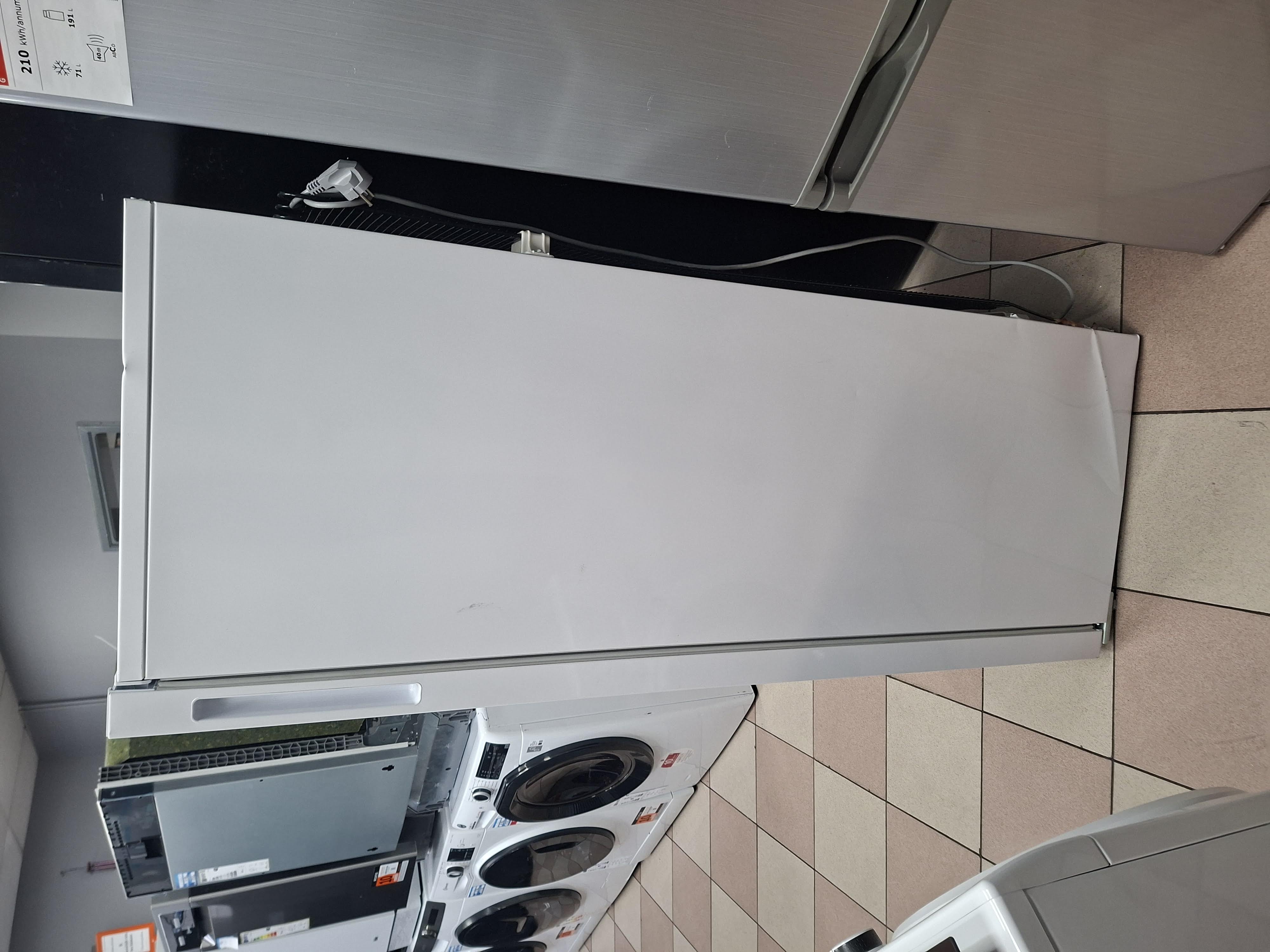 Frižider Beko RSSA290M41WN , 151 cm.