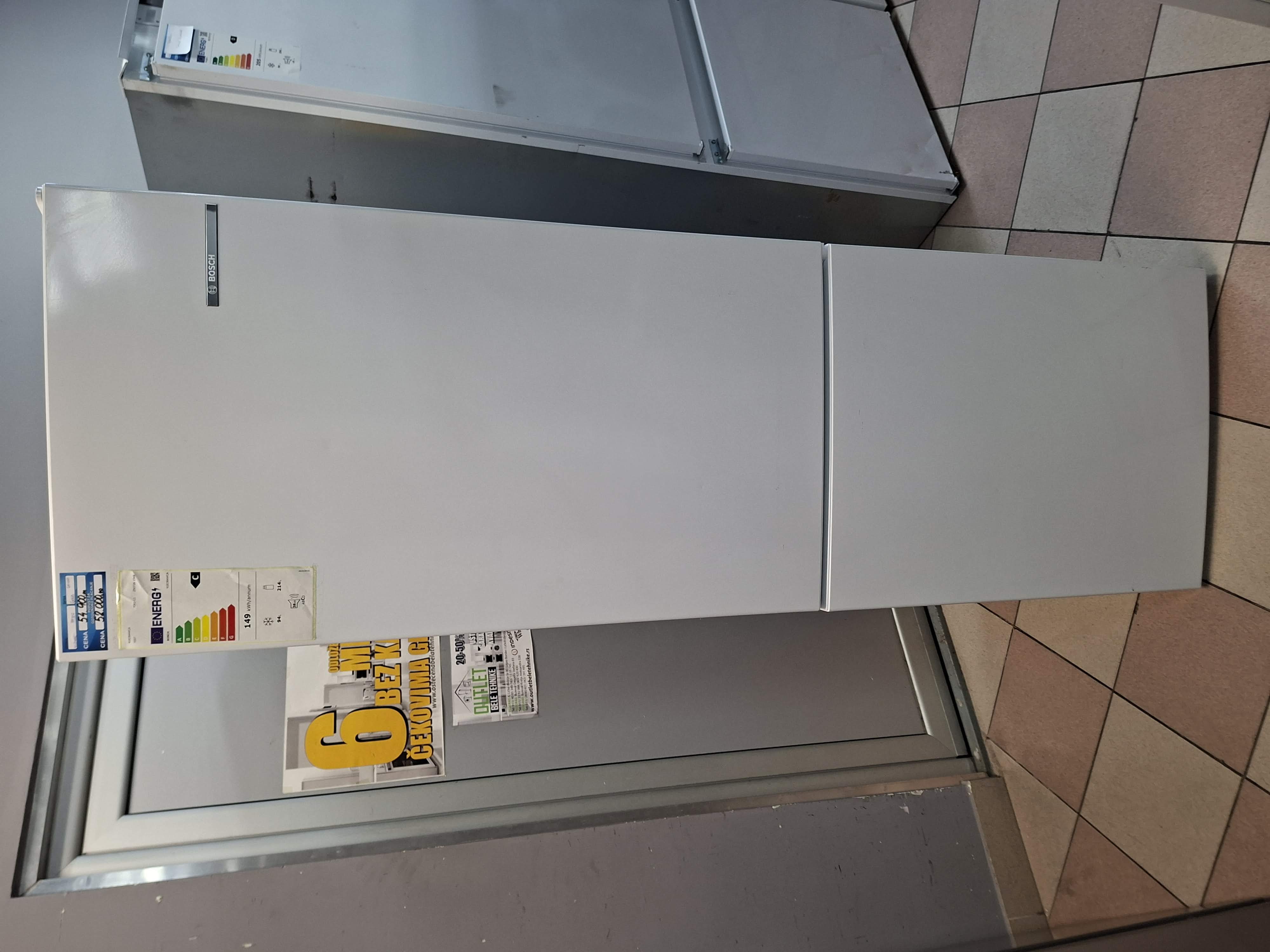 Frižider Bosch KGE36AWCA , 186 cm.