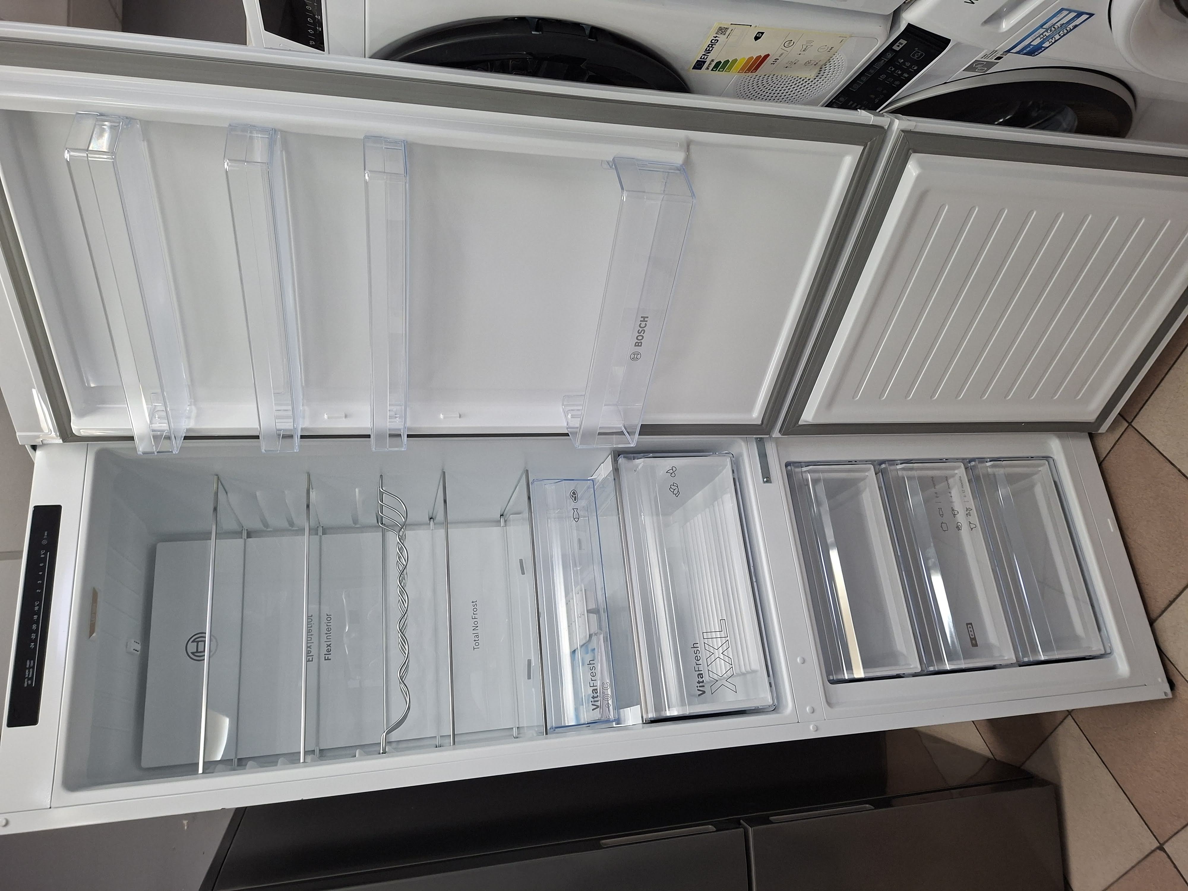 Frižider Bosch KGN392WCF , 203 cm