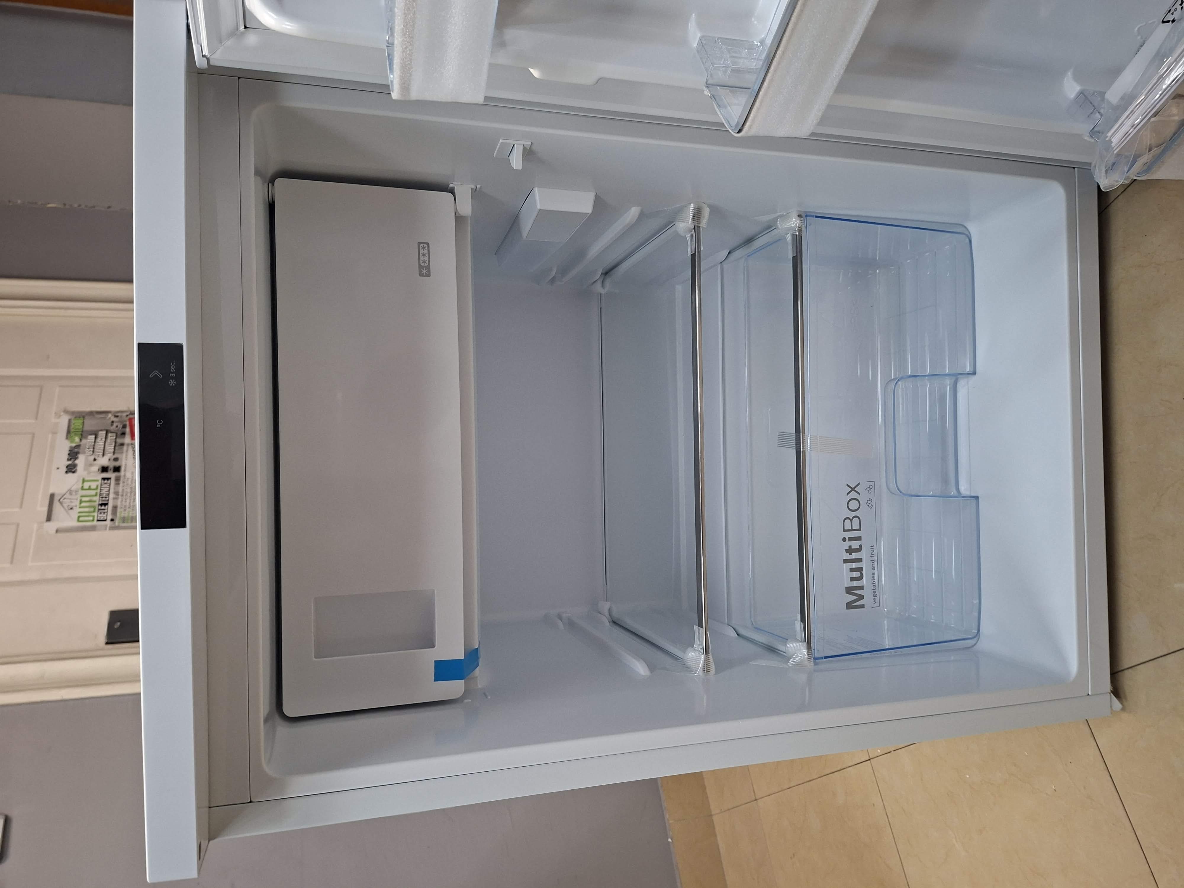 Frižider Bosch KTL15NWEB/01 , 85 cm.