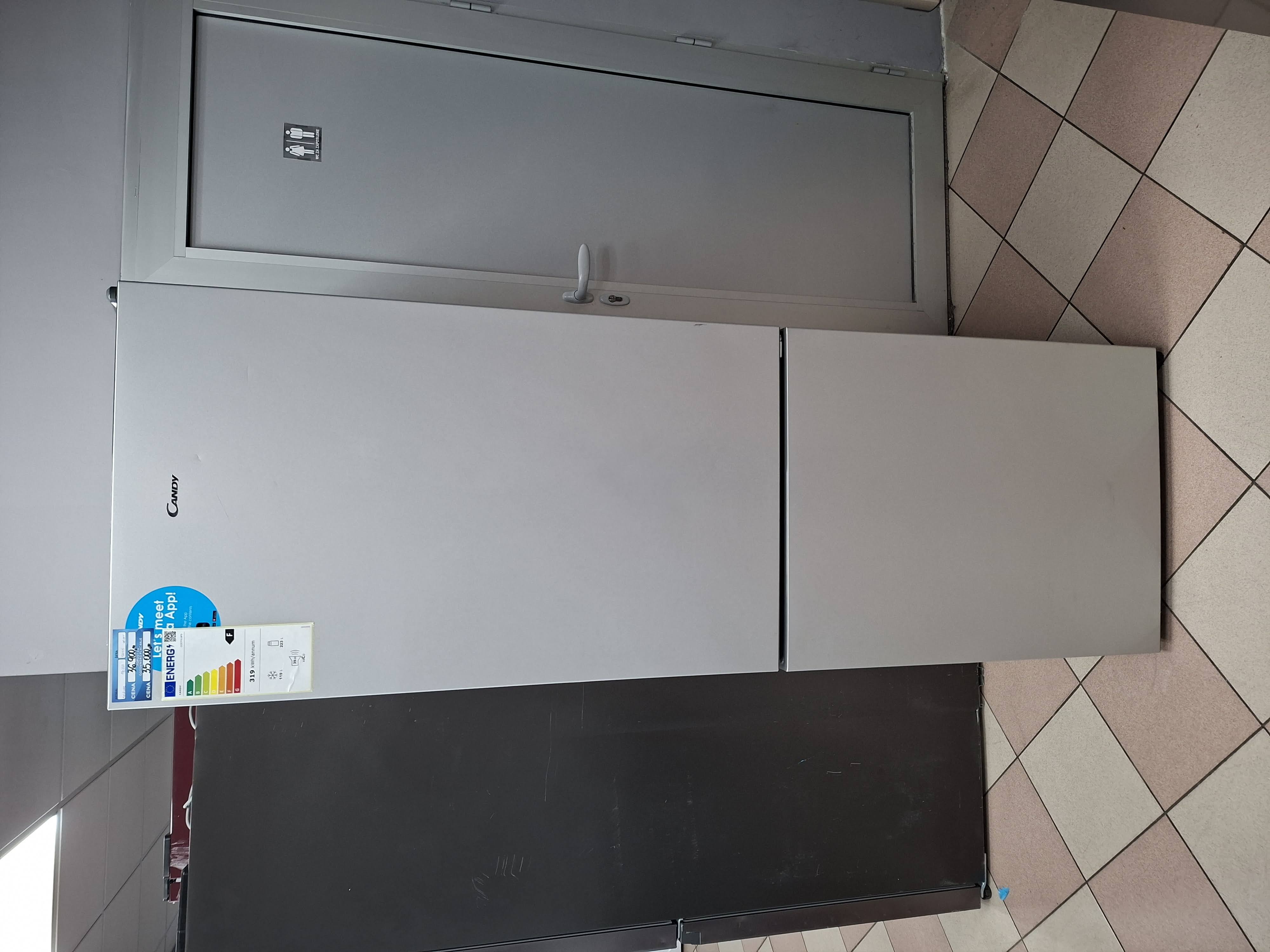 Frižider Candy CCE3T618FS , 185 cm.