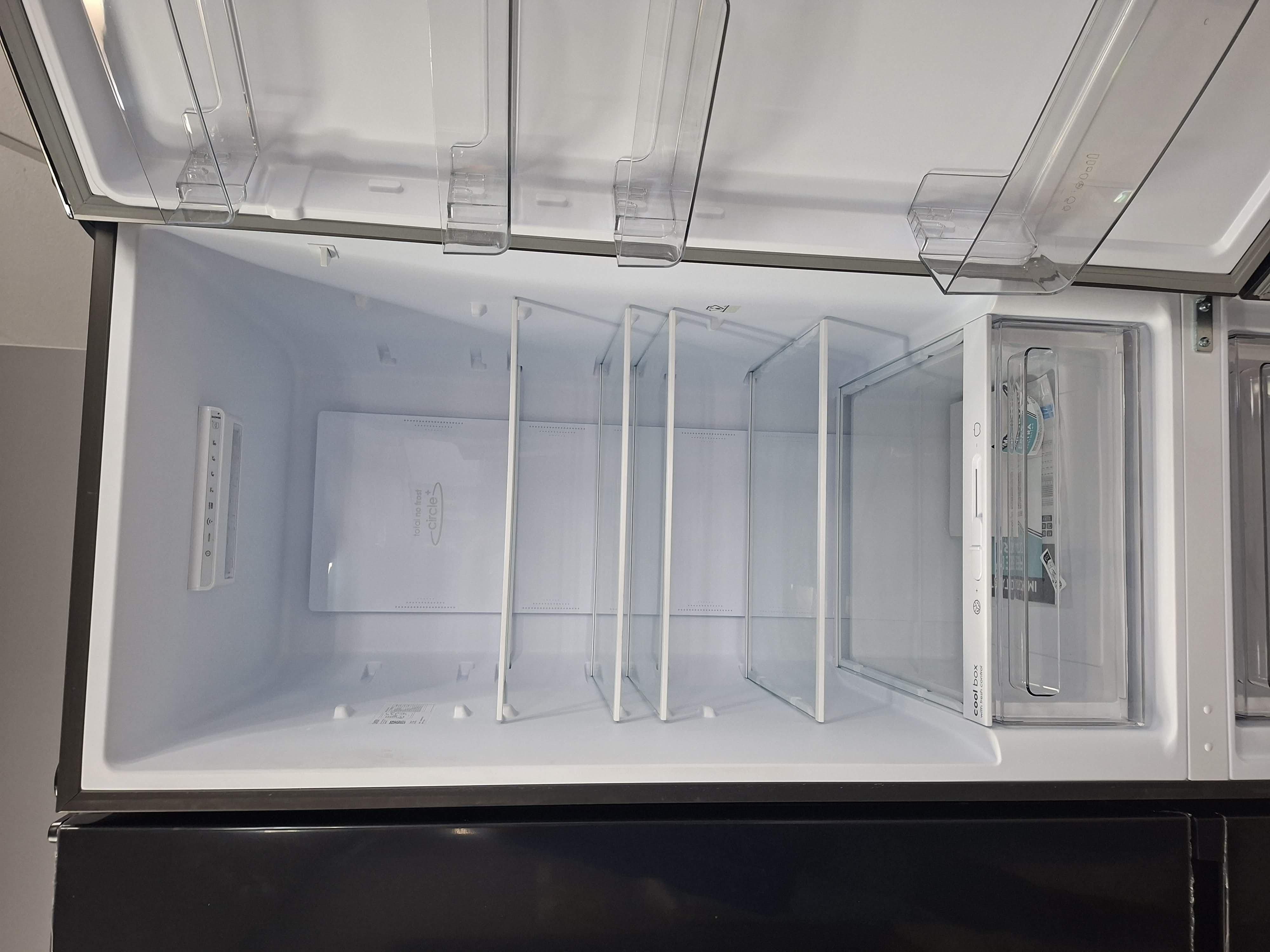 Frižider Candy CCE4T620EB , 200 cm. 