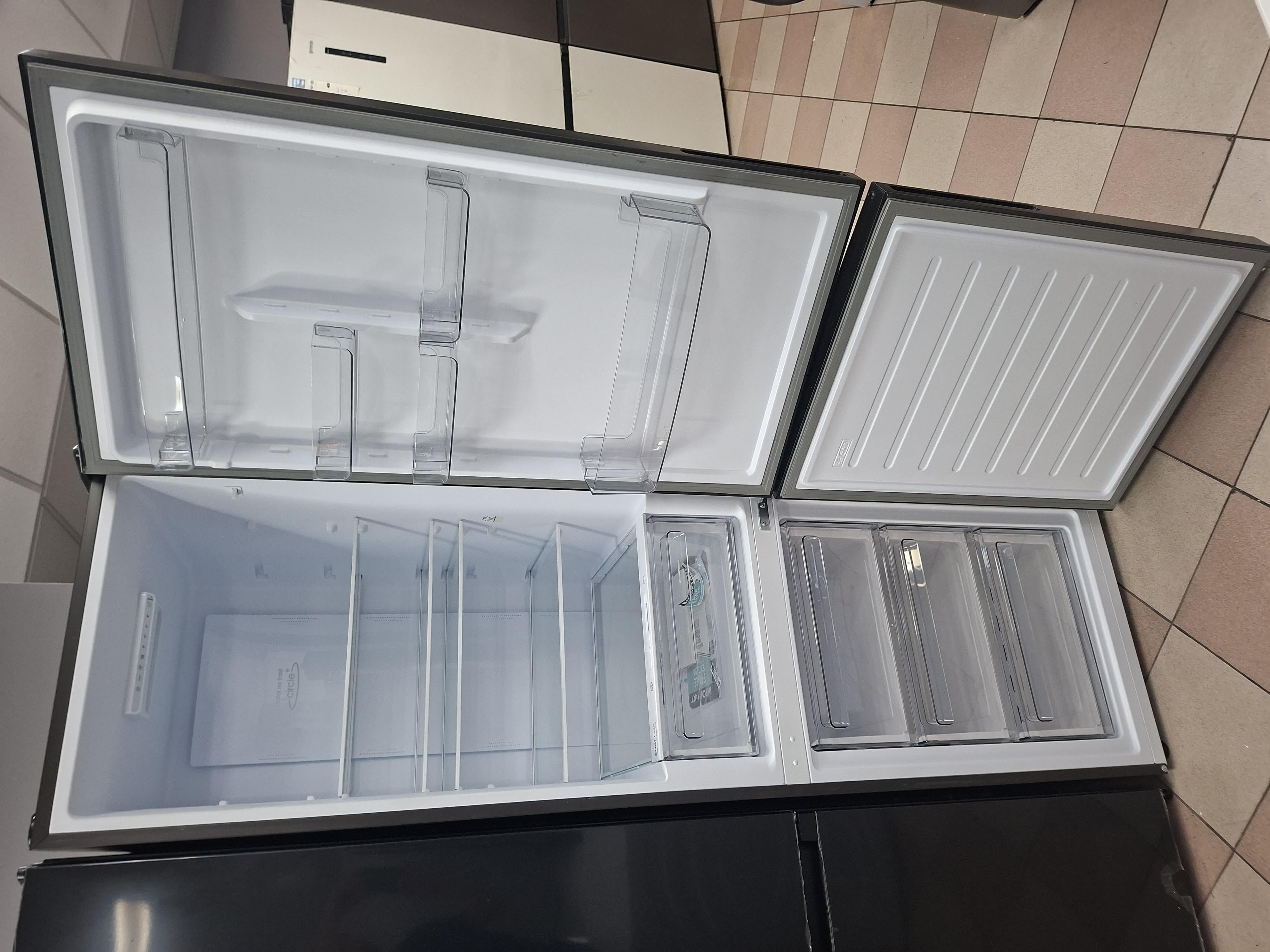 Frižider Candy CCE4T620EB , 200 cm. 