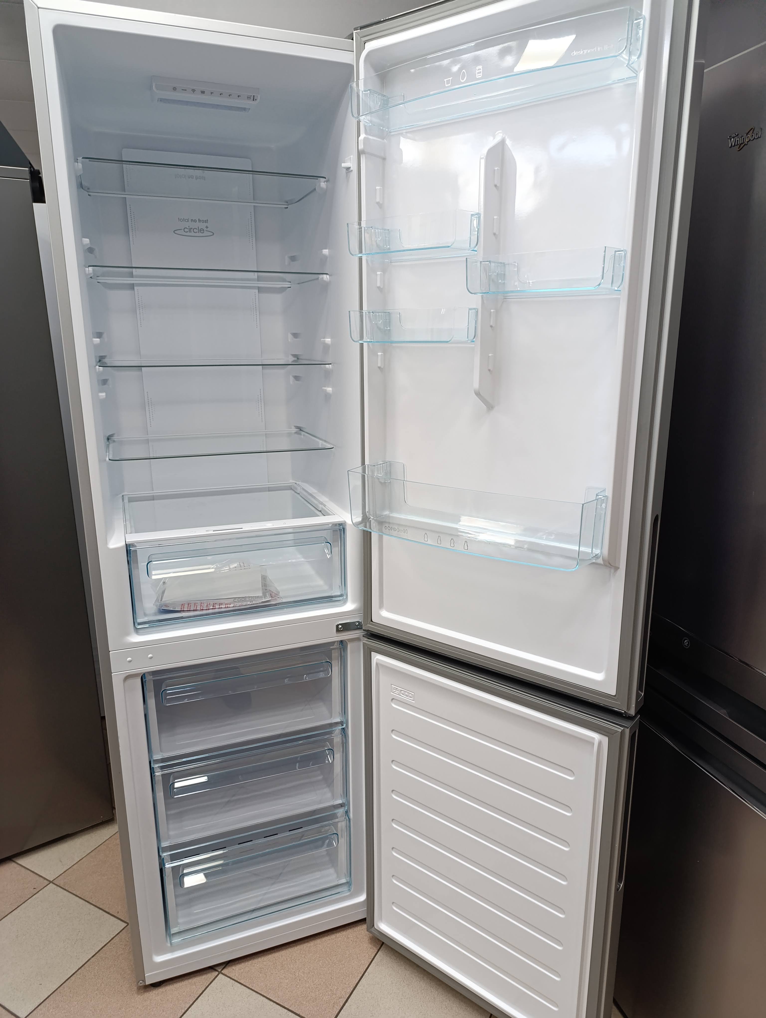 Frižider Candy CCE4T620DX , 200 cm. 