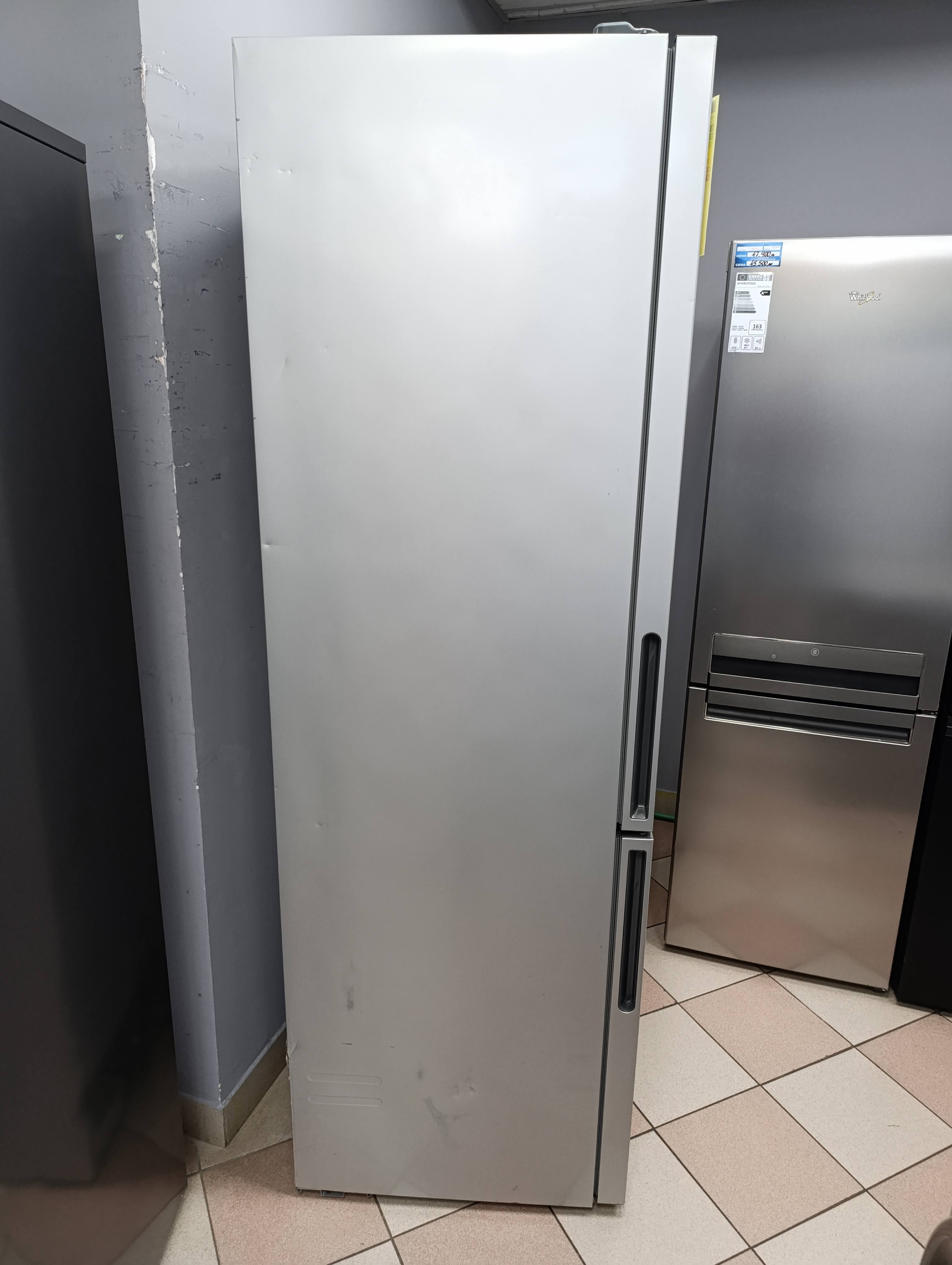 Frižider Candy CCE4T620DX , 200 cm. 