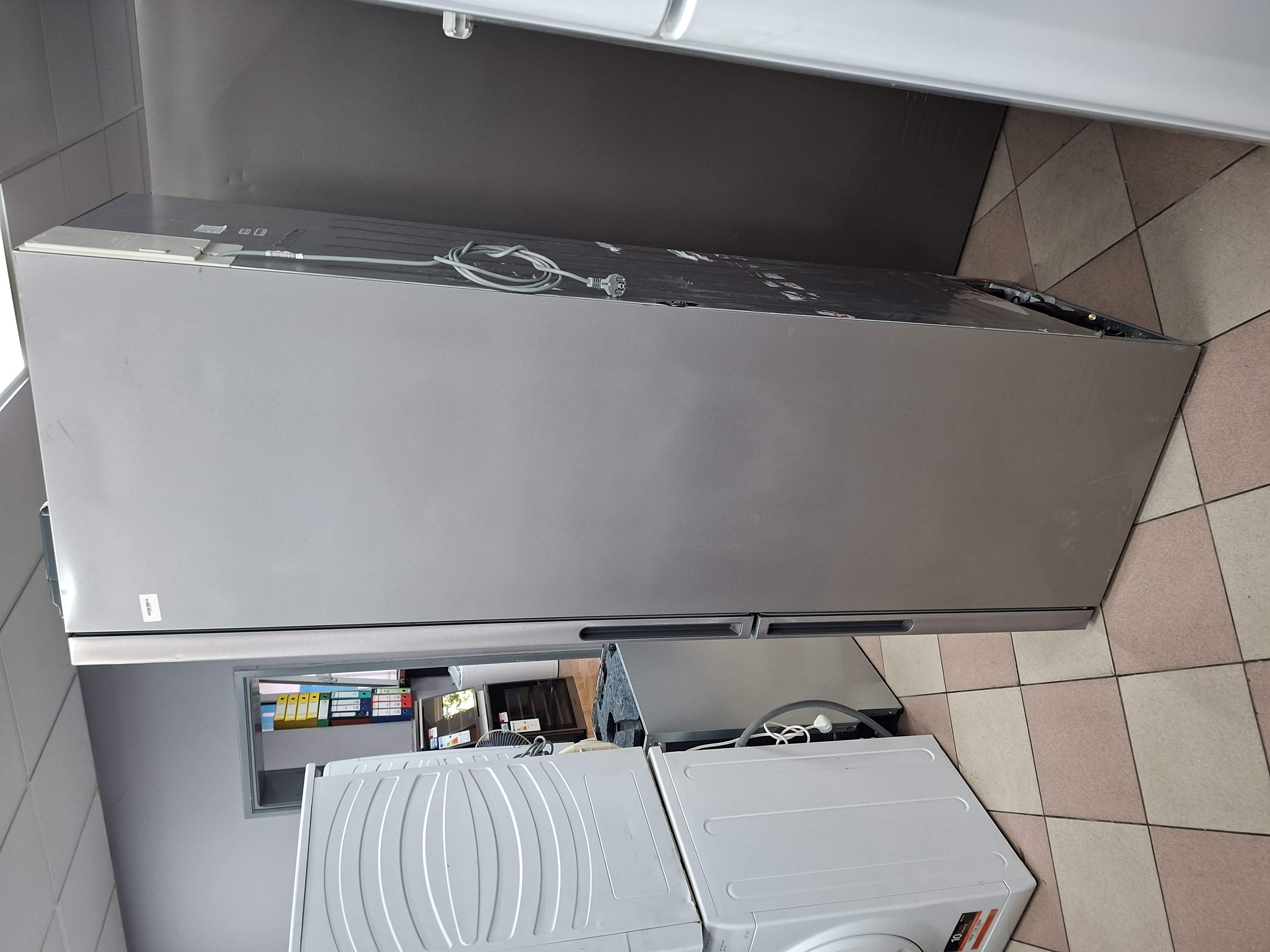 Frižider Candy CCE7T620EX , 200 cm