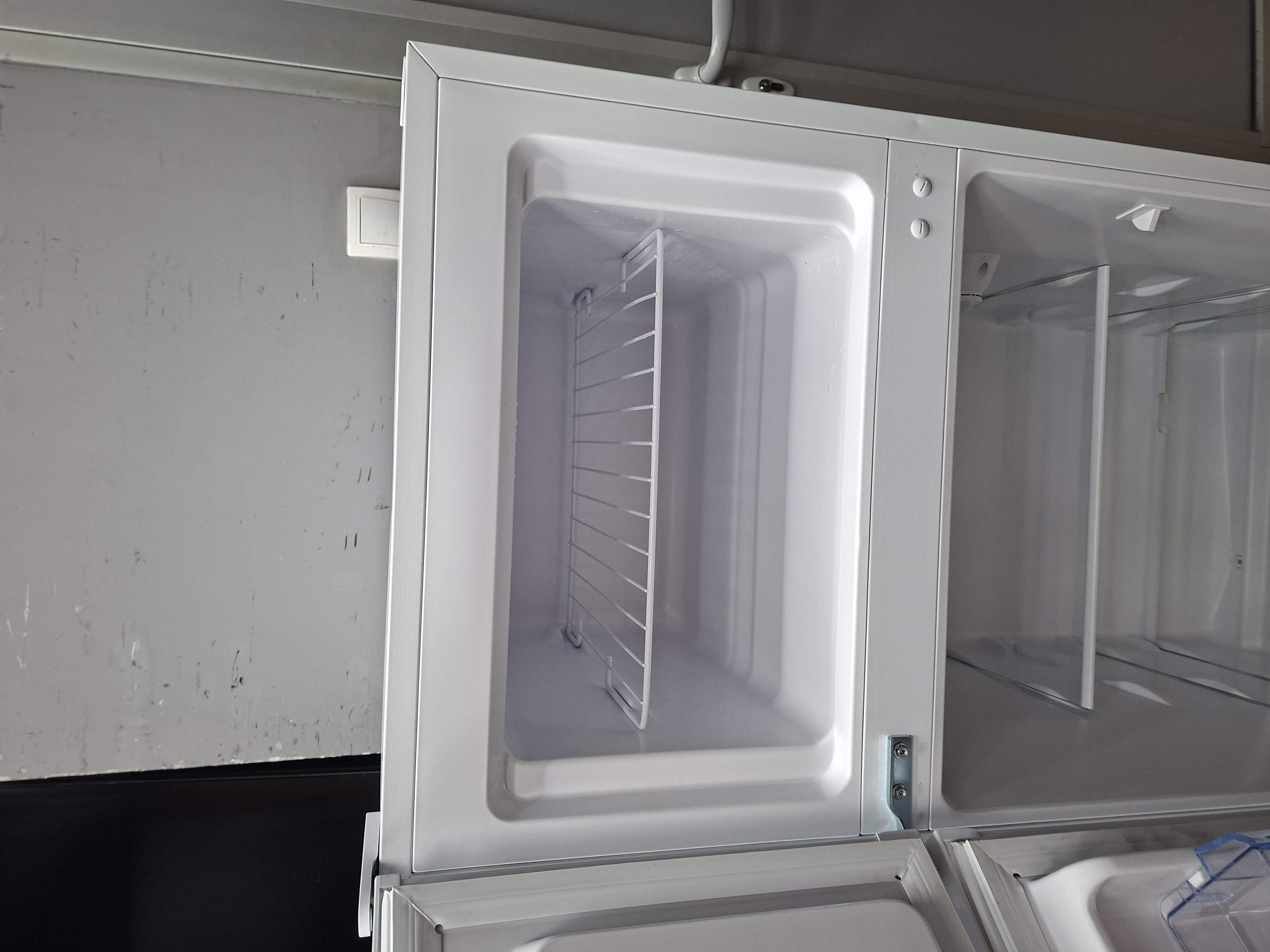 Frižider Daya DDP28NSM1WE0 , 143 cm.