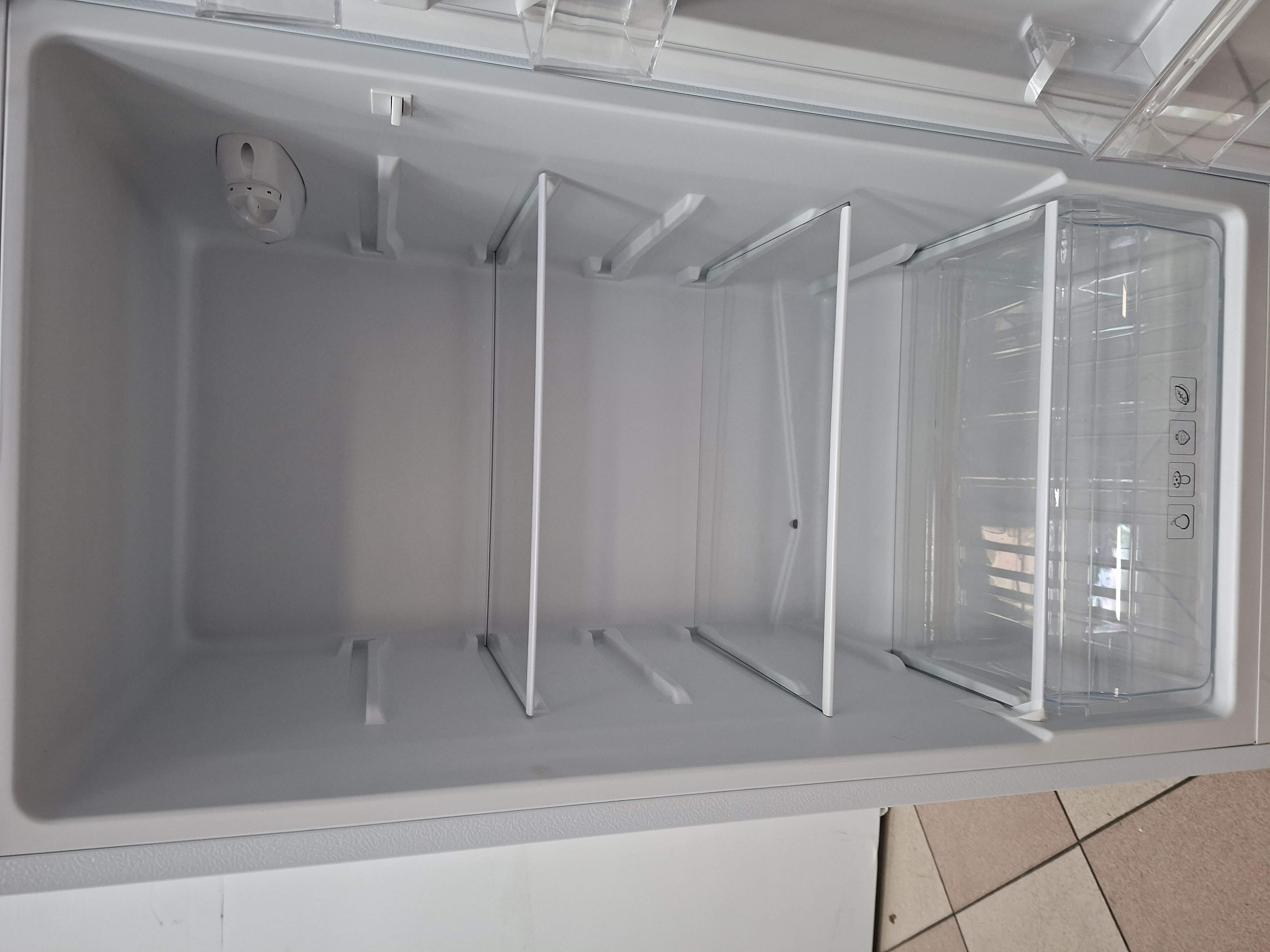 Frižider Daya  DSDP210WE , 143 cm.