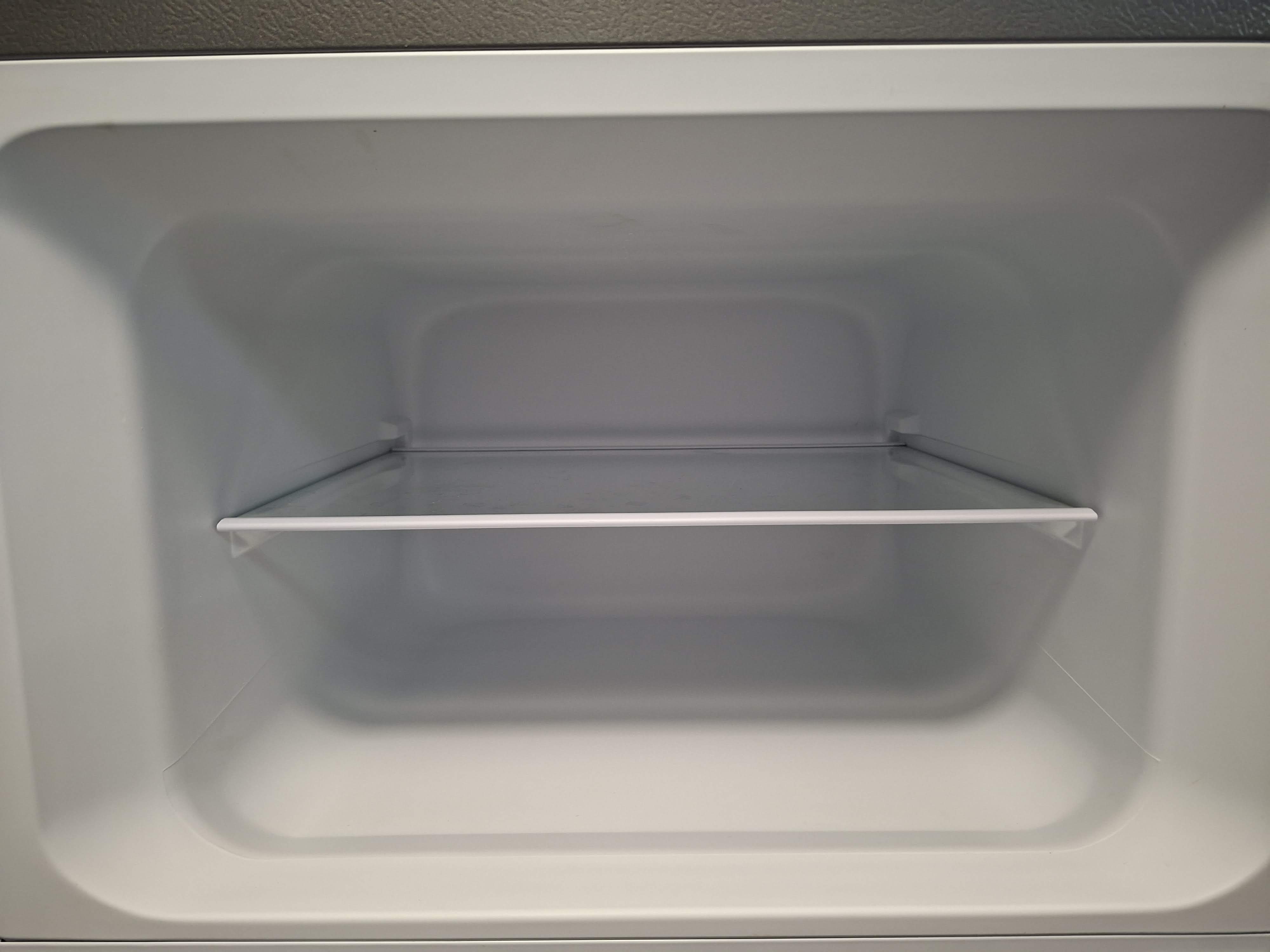 Frižider Daya  DSDP210XE , 143 cm.