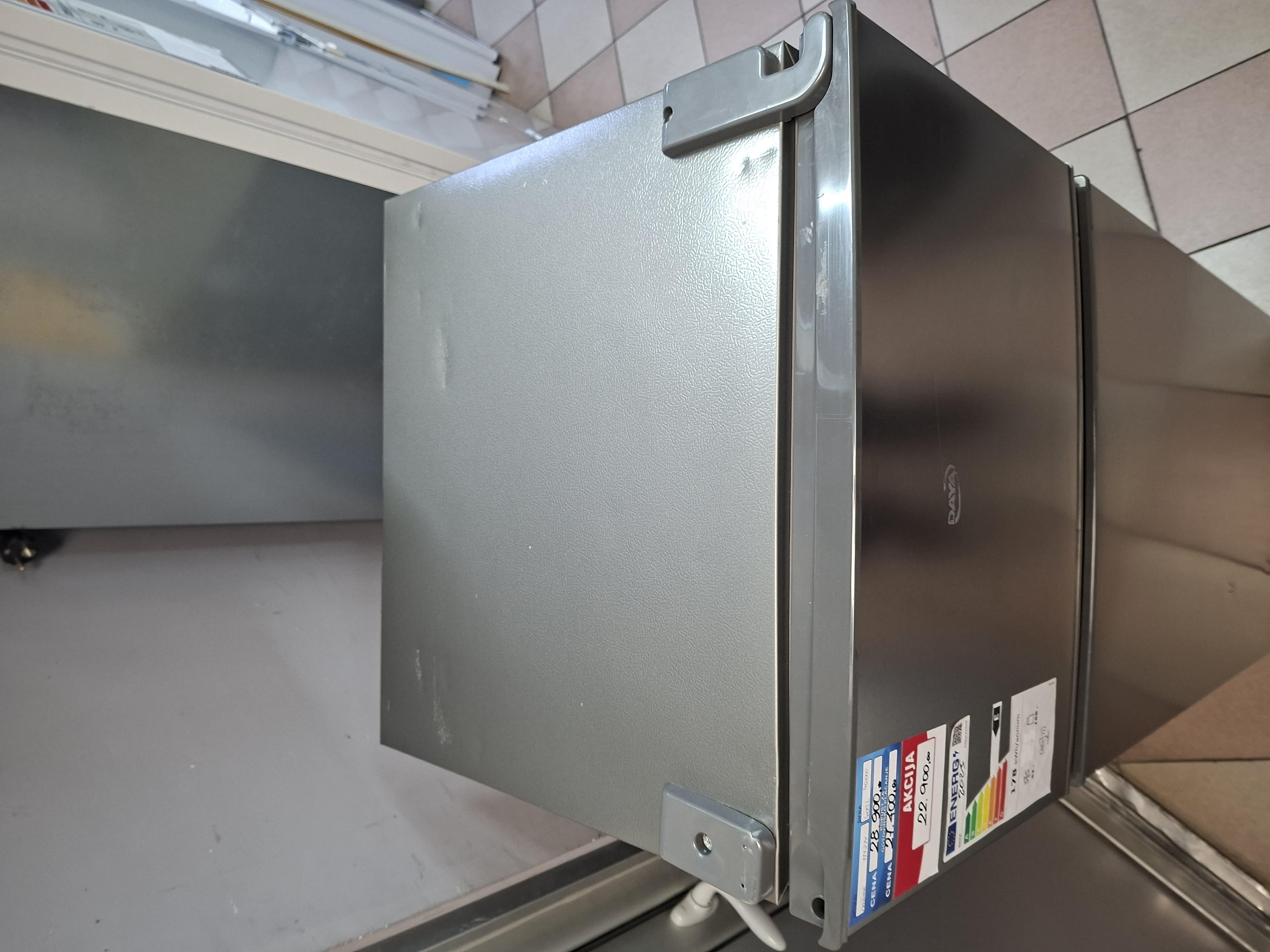 Frižider Daya  DSDP210XE , 143 cm.