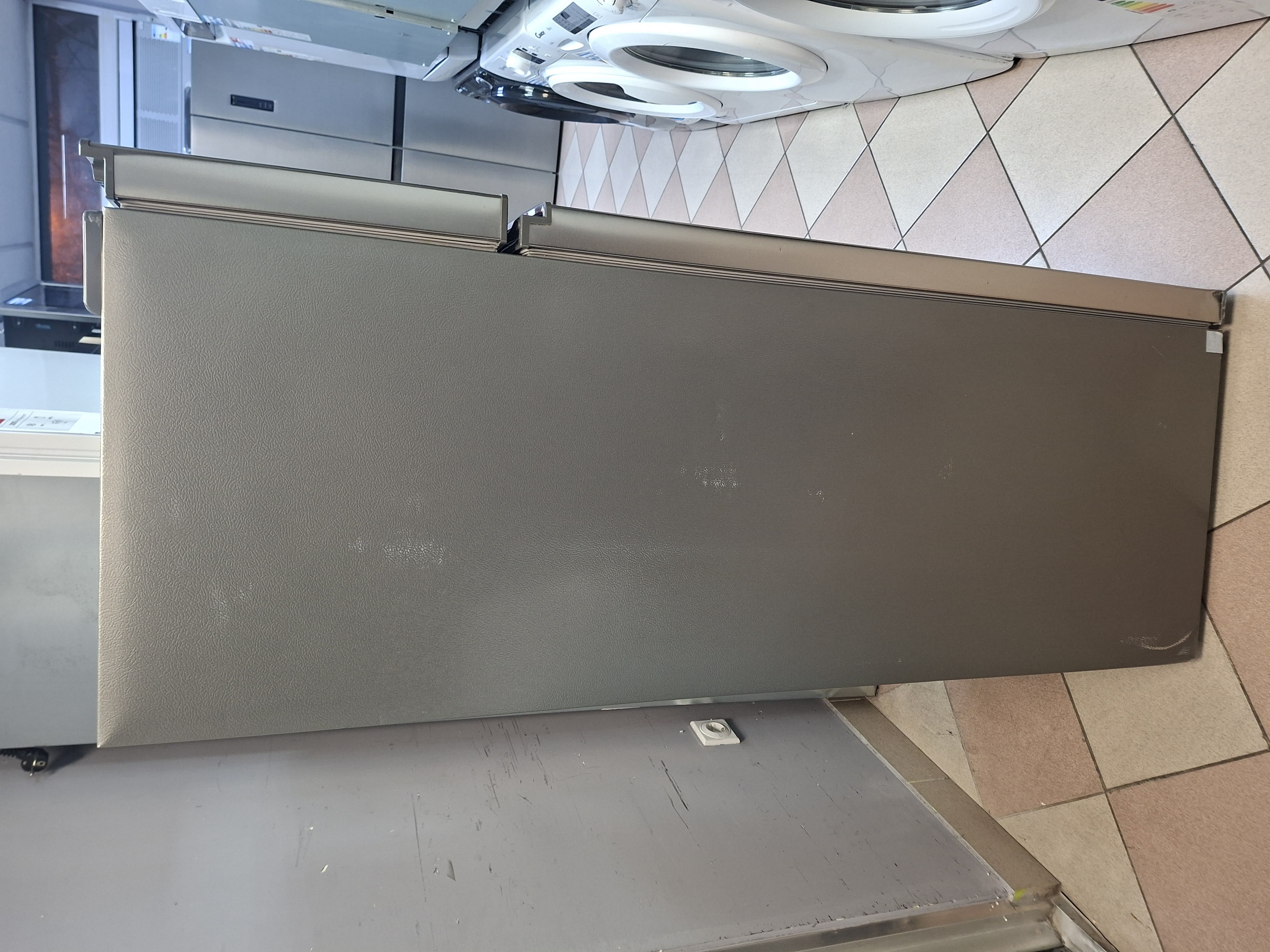 Frižider Daya  DSDP210XE , 143 cm.