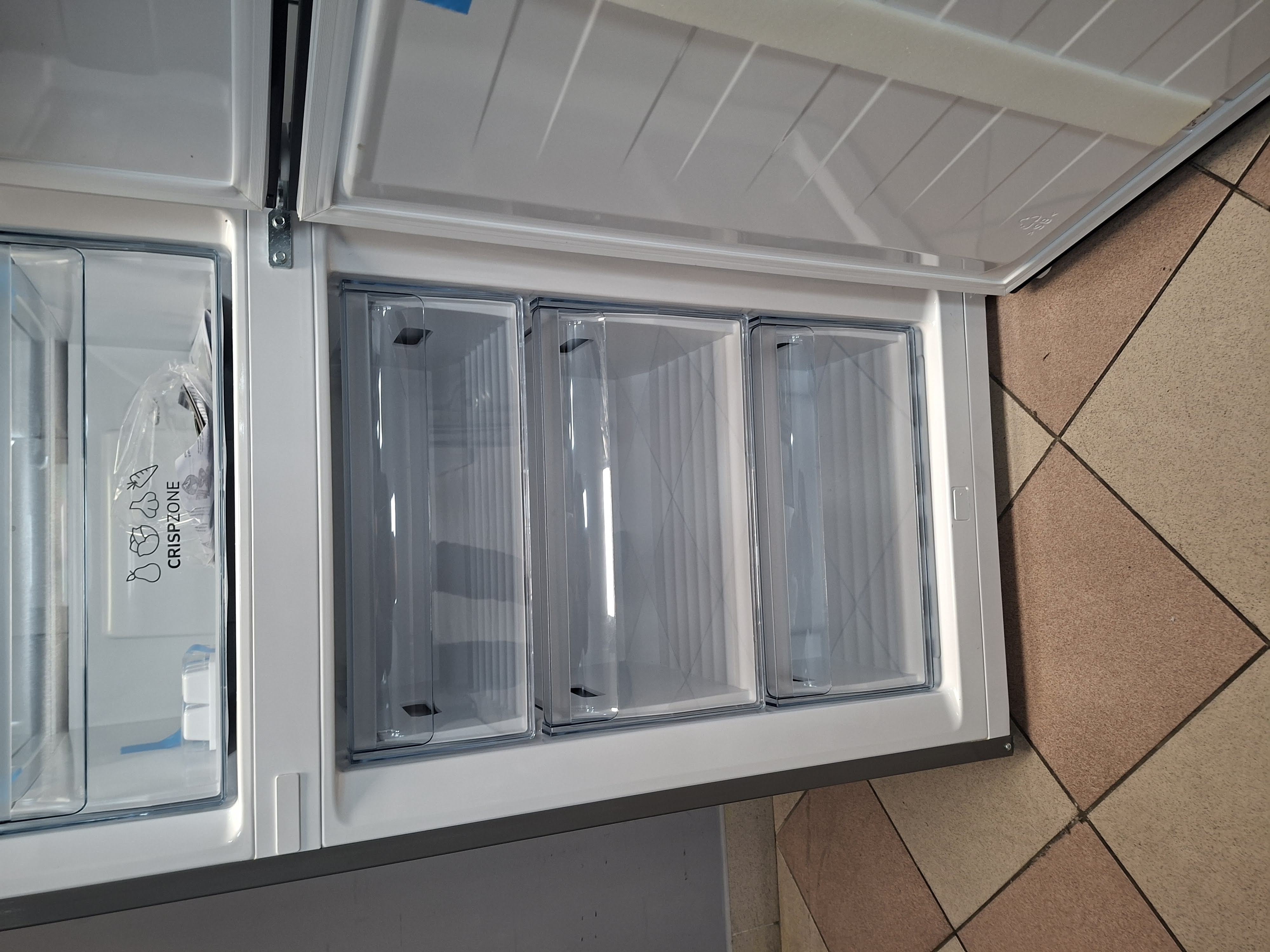 Frižider Gorenje N61EA2XL4 , 185cm.