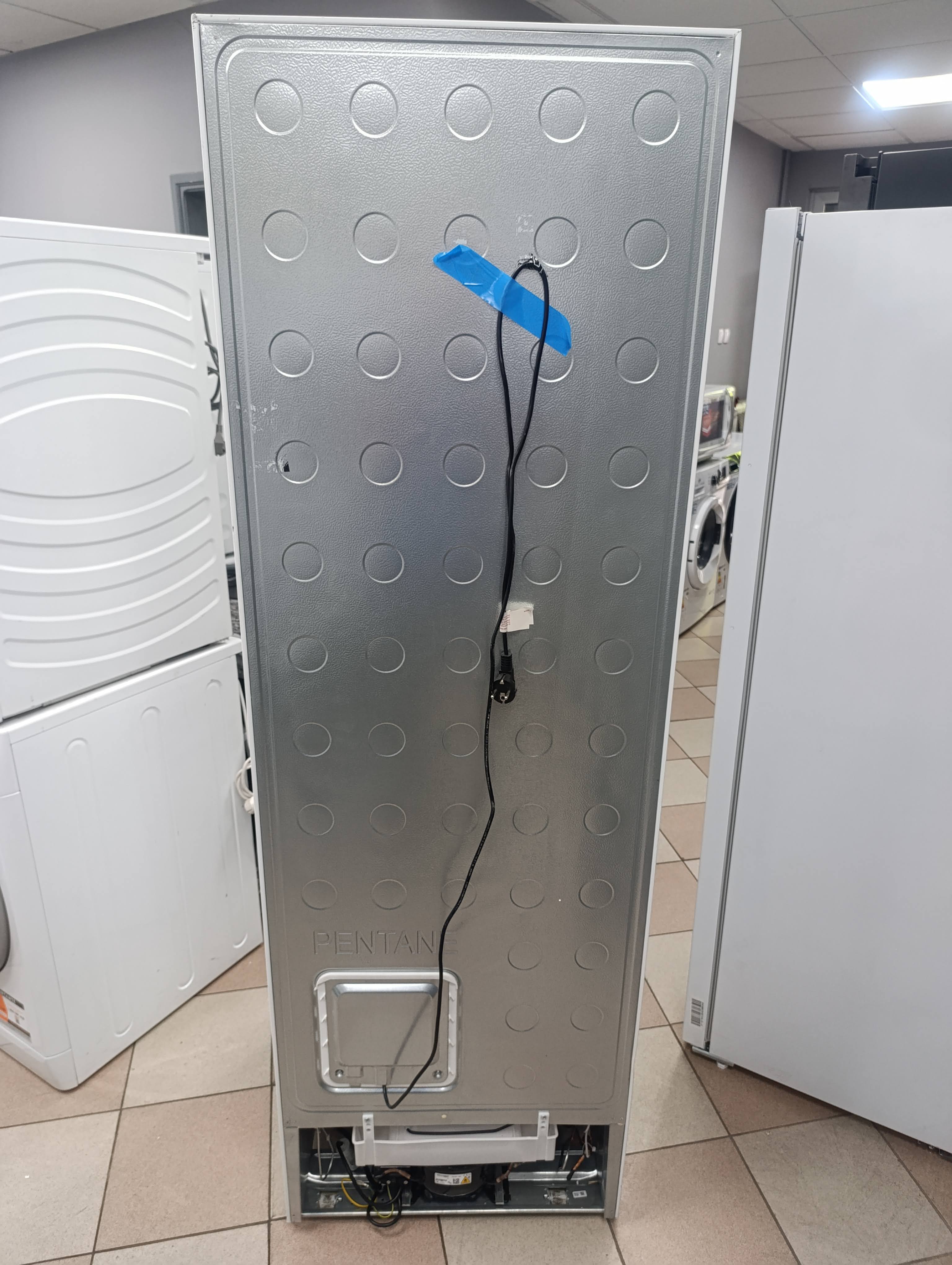 Frižider Gorenje N61EAW4 , 185cm.