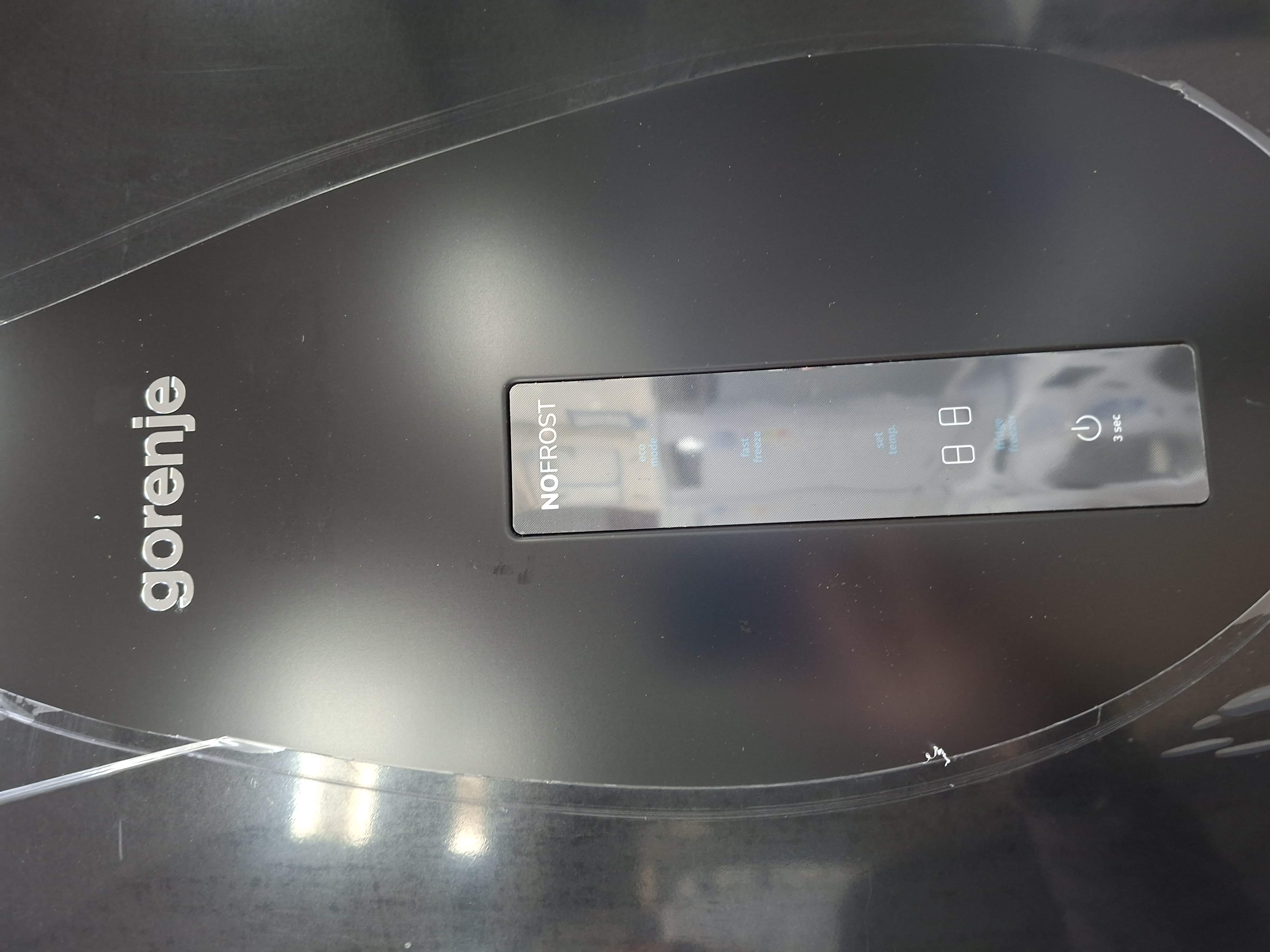 Frižider Gorenje NK79B0DBK , 185cm.