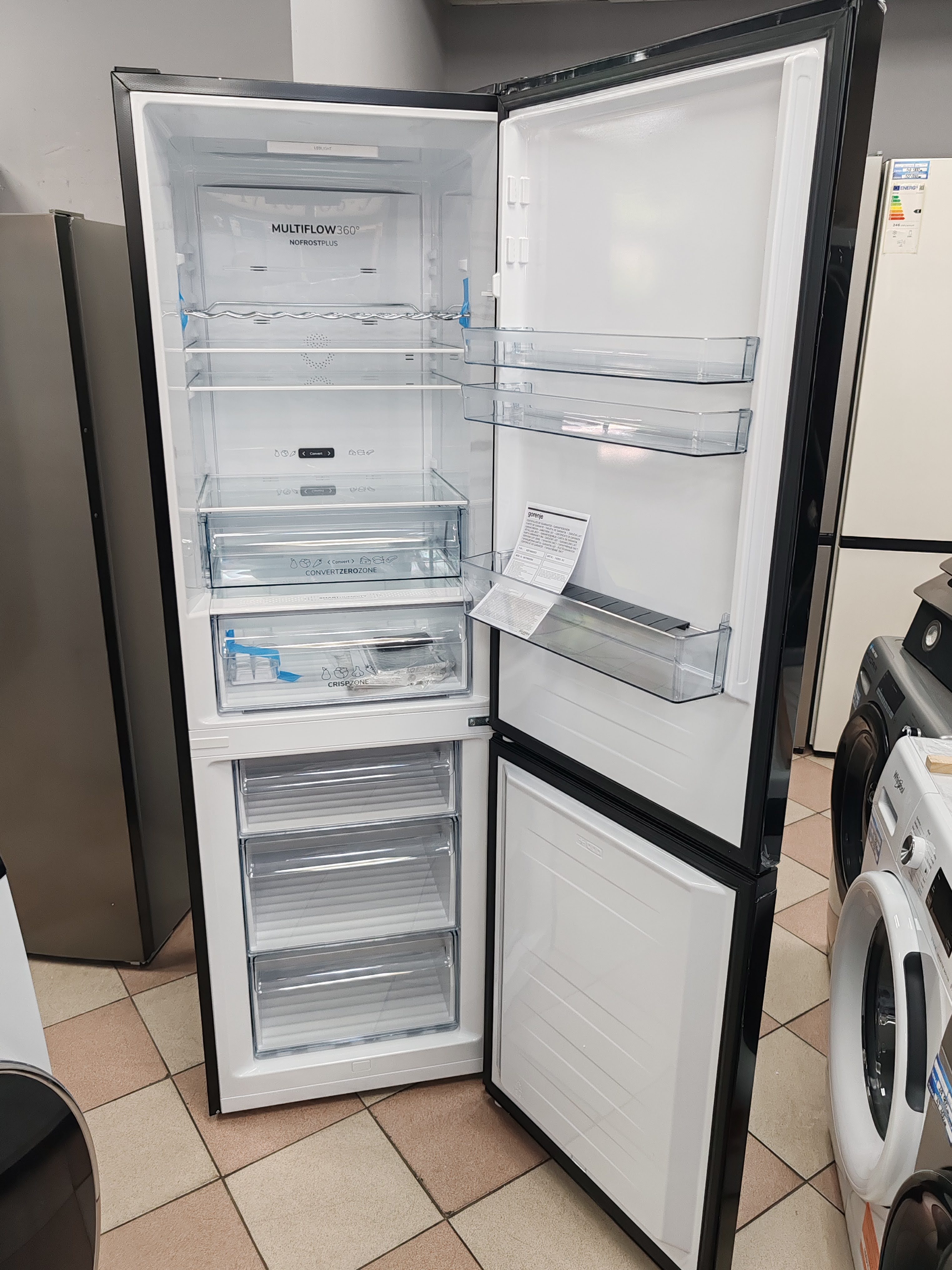 Frižider Gorenje NK79B0DBK, 185cm.