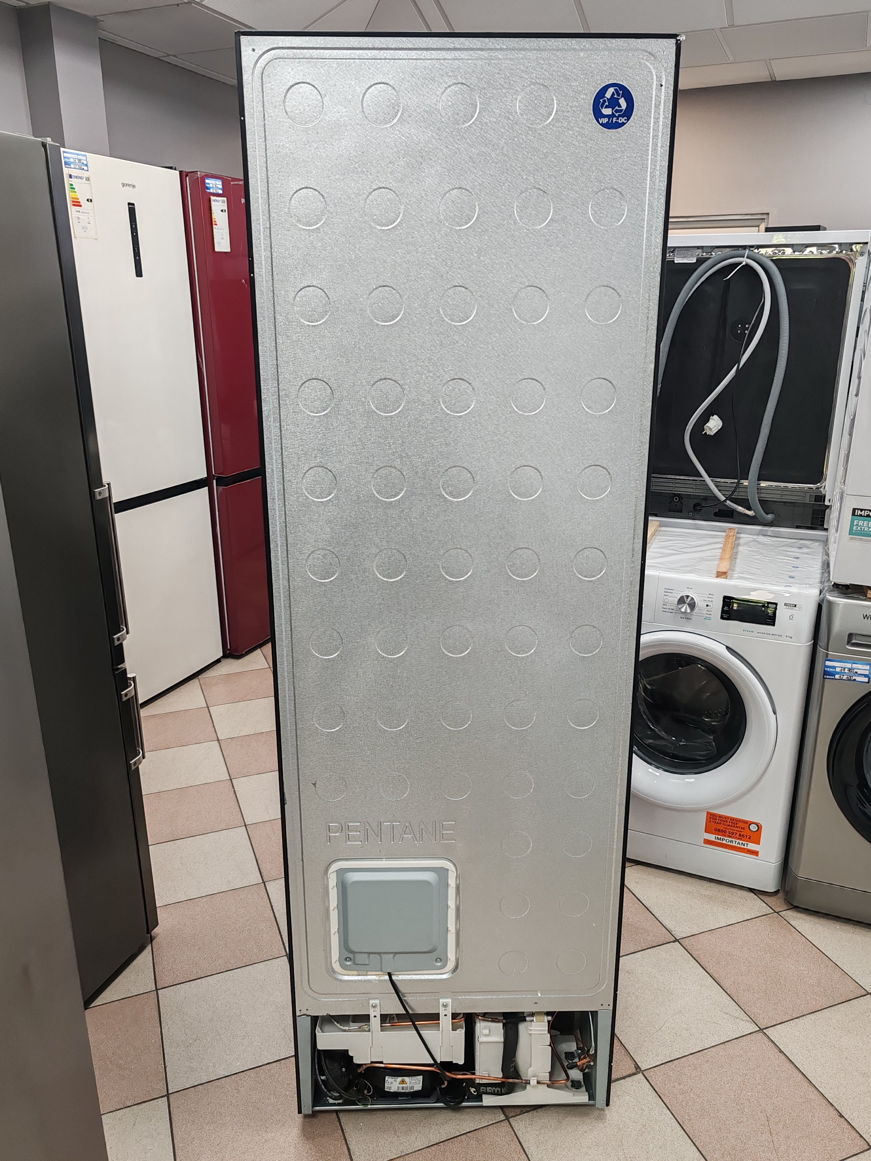 Frižider Gorenje NK79B0DBK, 185cm.