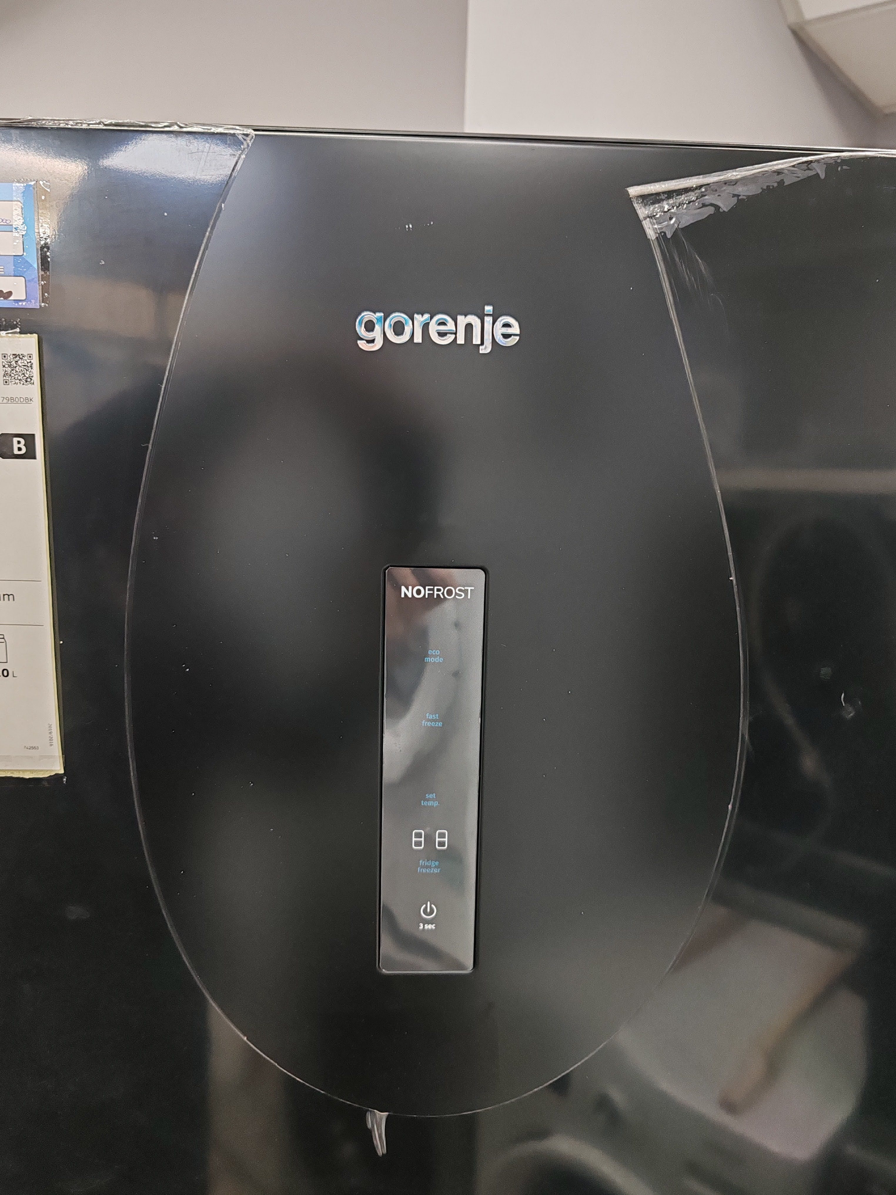 Frižider Gorenje NK79B0DBK, 185cm.