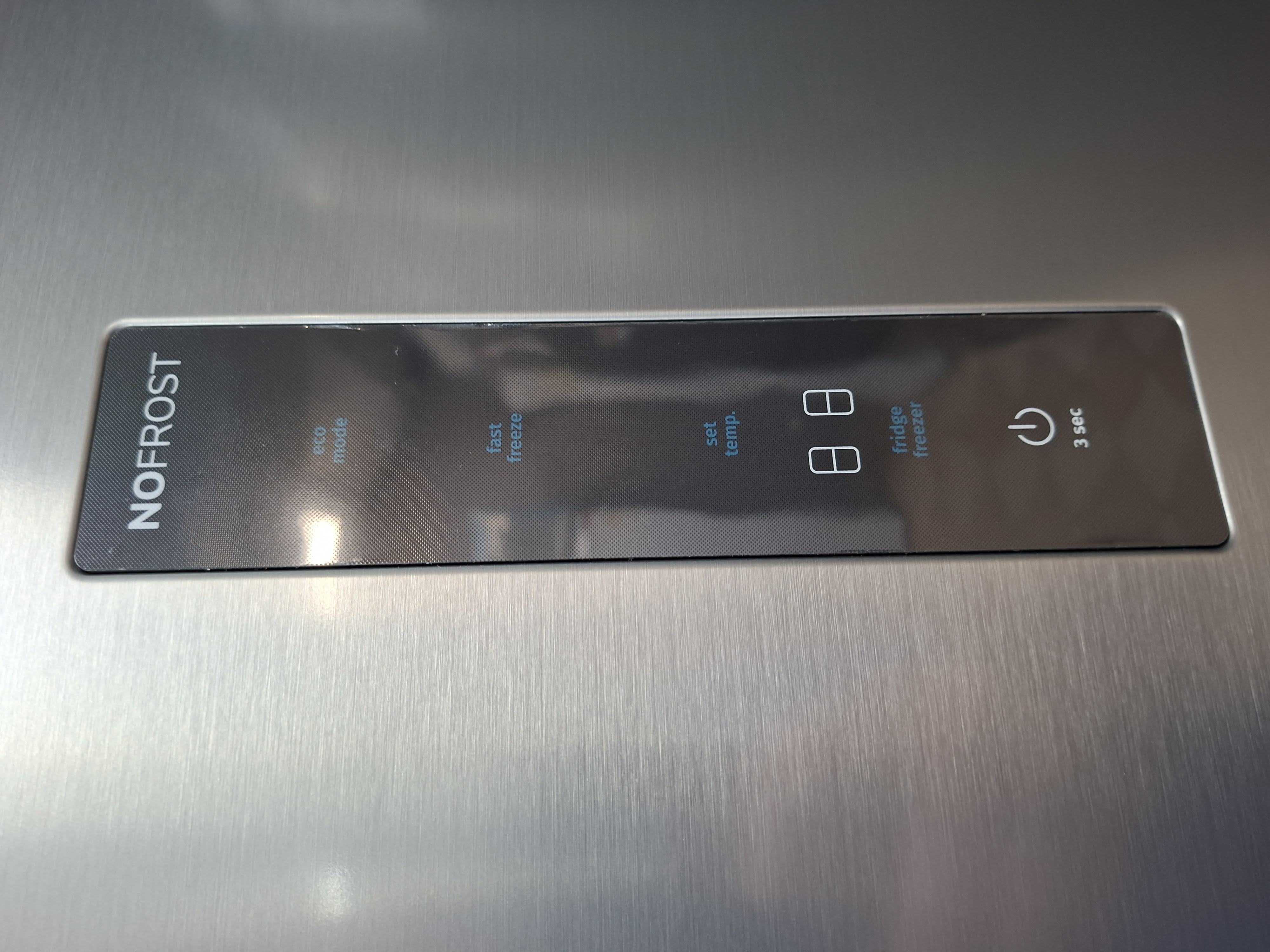 Frižider Gorenje NK79B0DXL , 185cm.