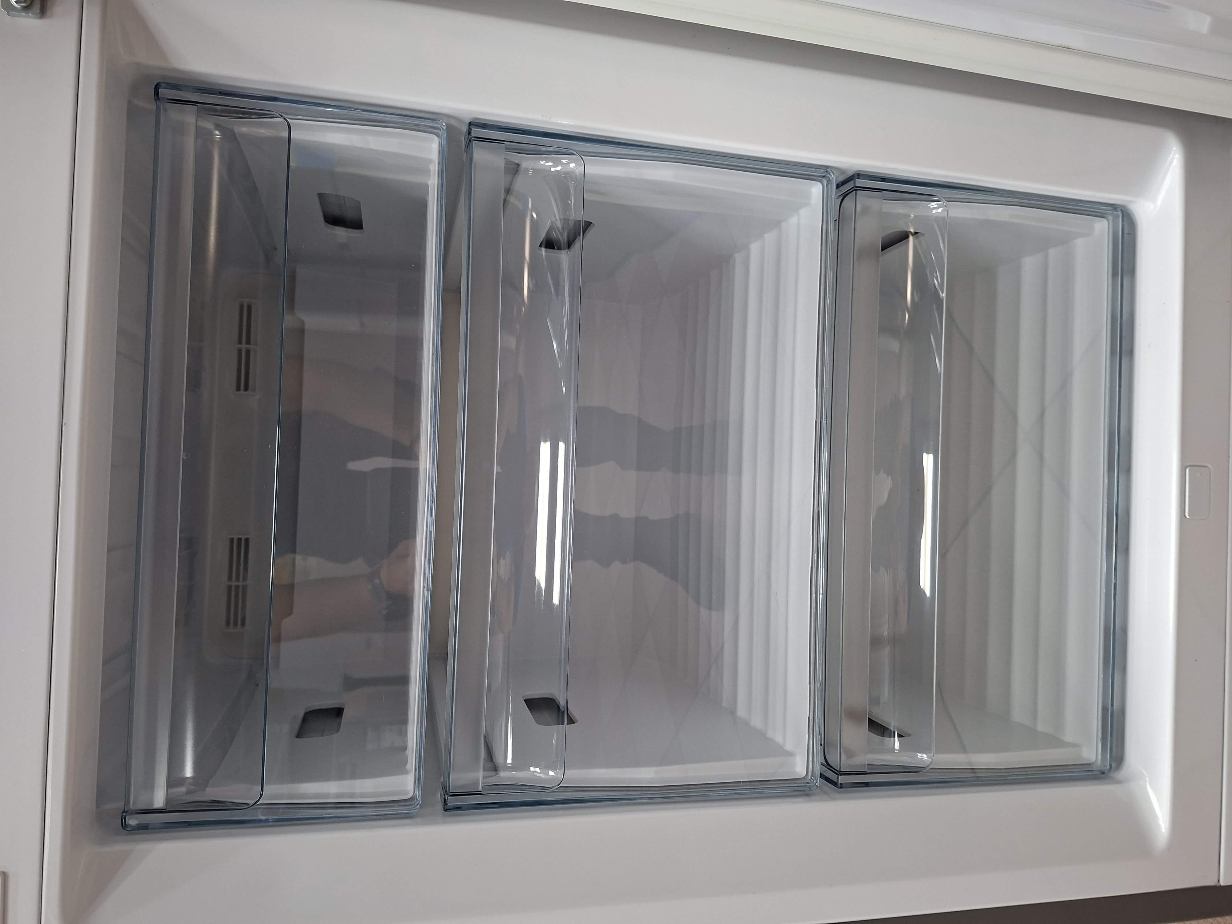 Frižider Gorenje NK79B0DXL , 185cm.