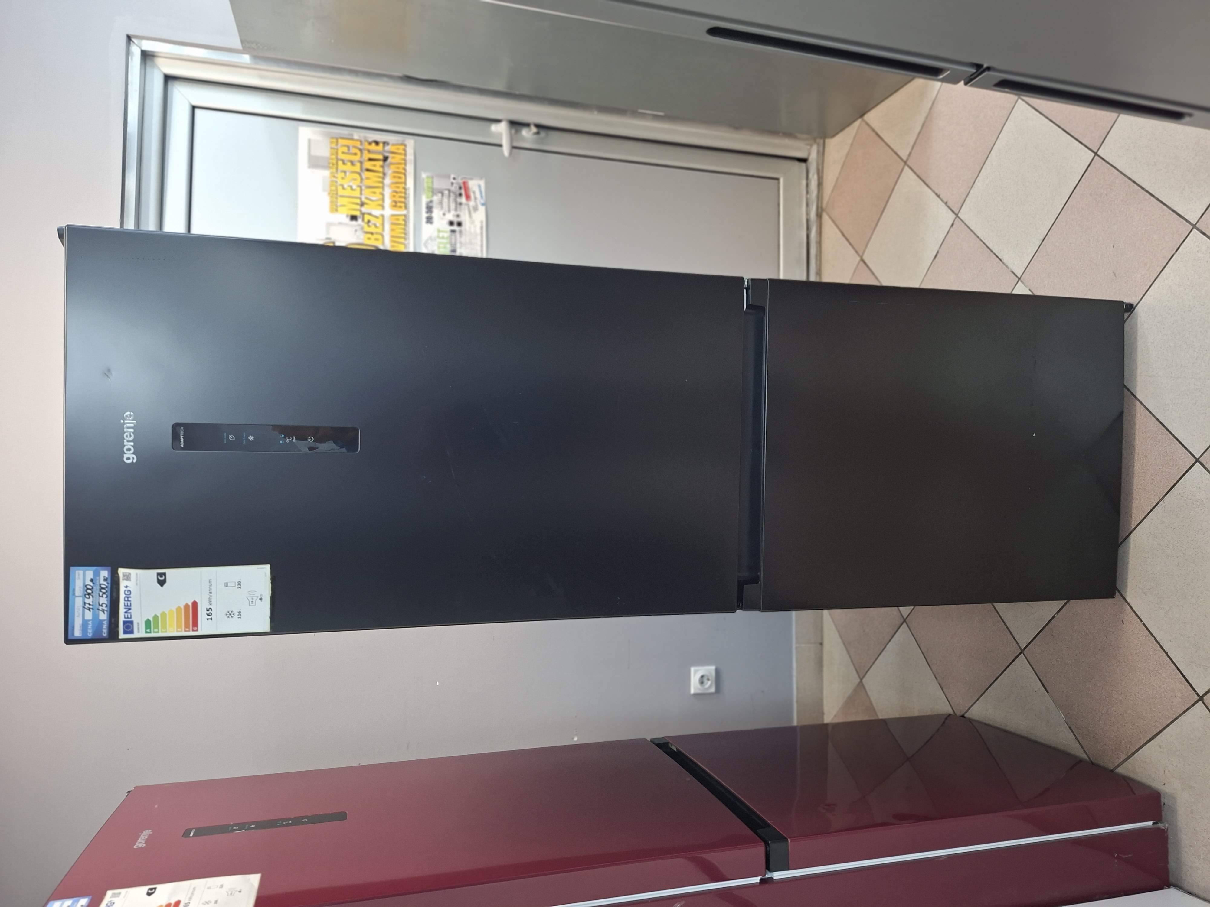 Frižider Gorenje NK79C0DBK , 185cm.