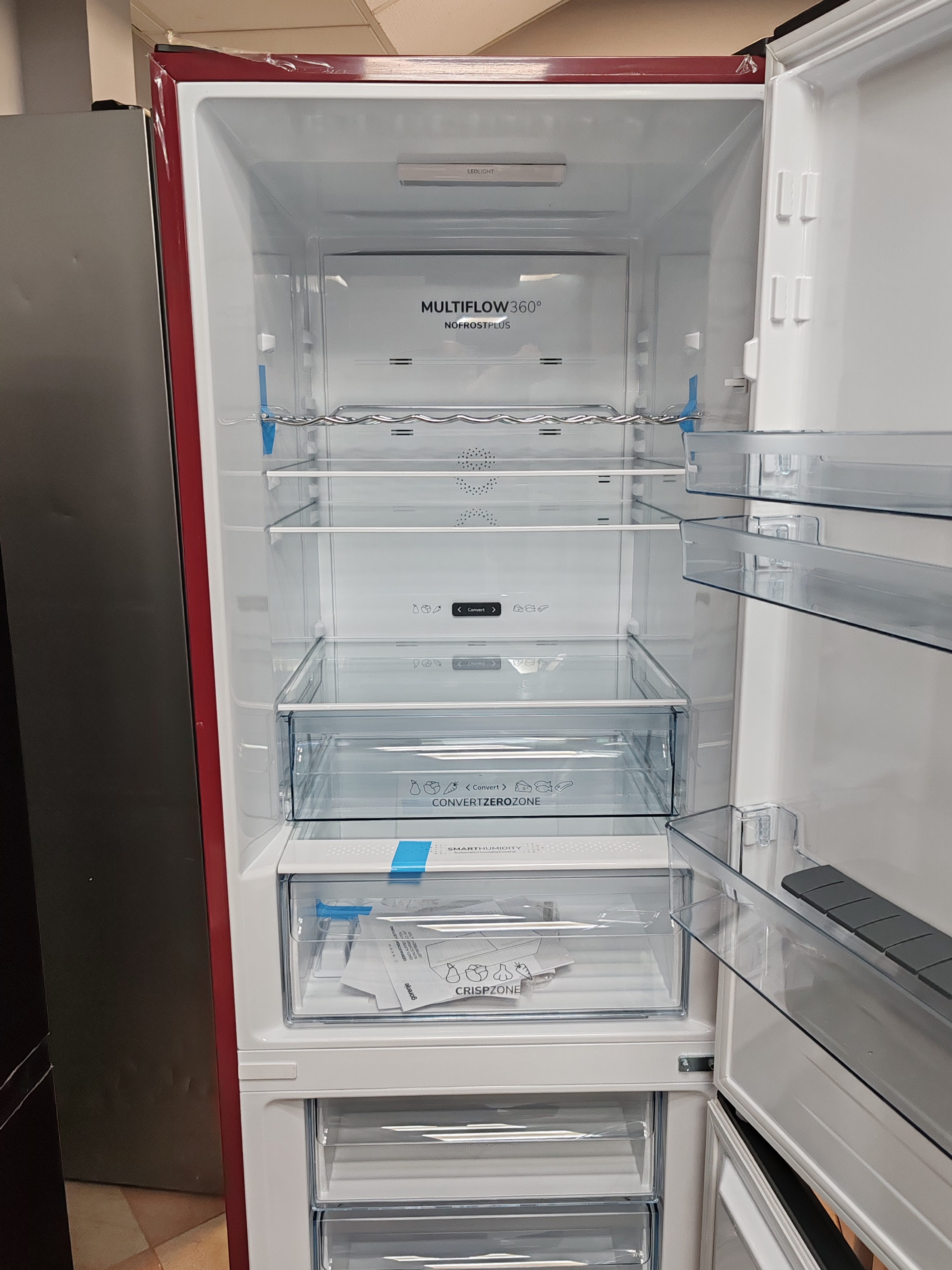 Frižider Gorenje NK79C0DR , 185cm.