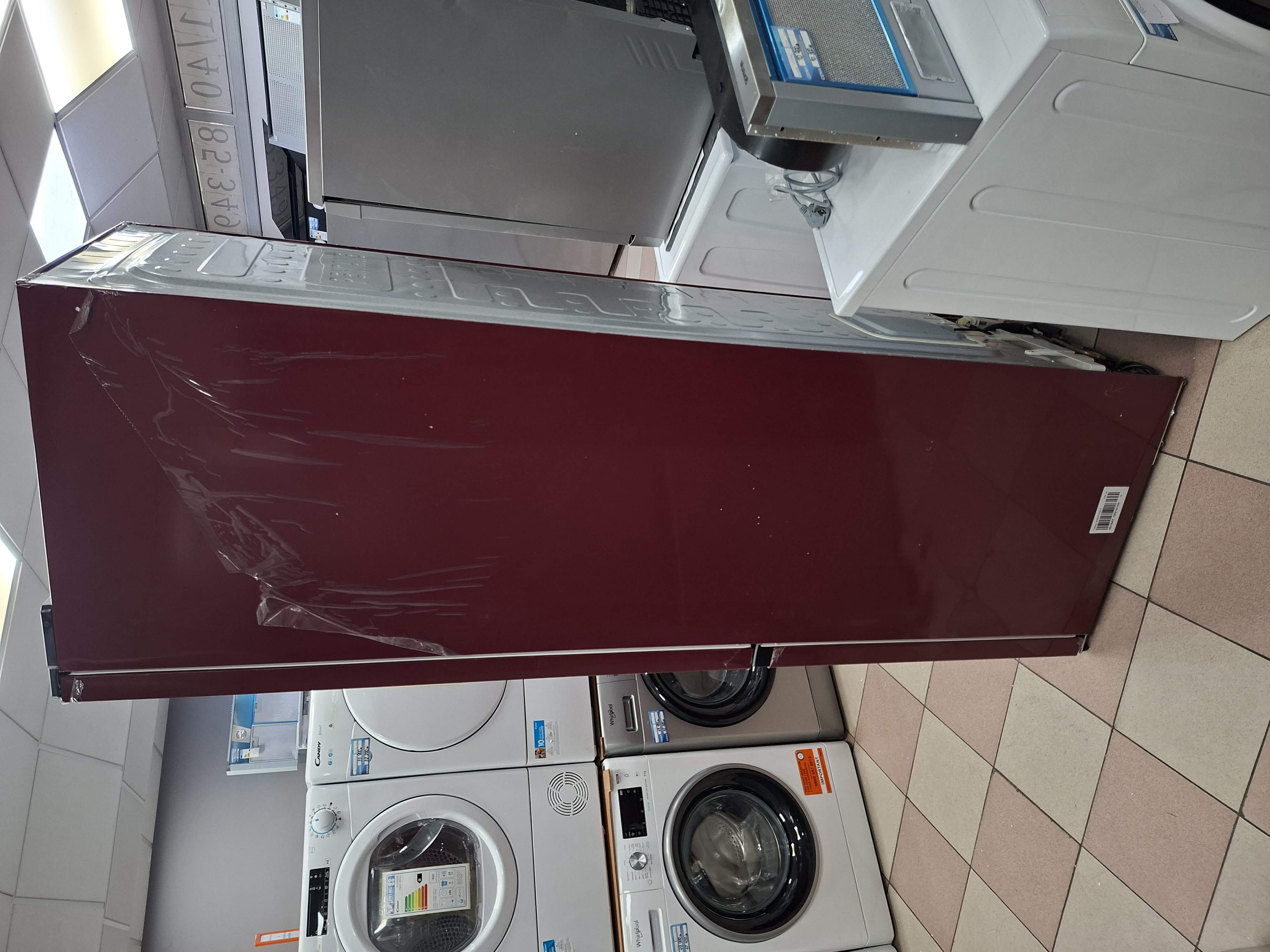 Frižider Gorenje NK89B0DR , 200 cm.