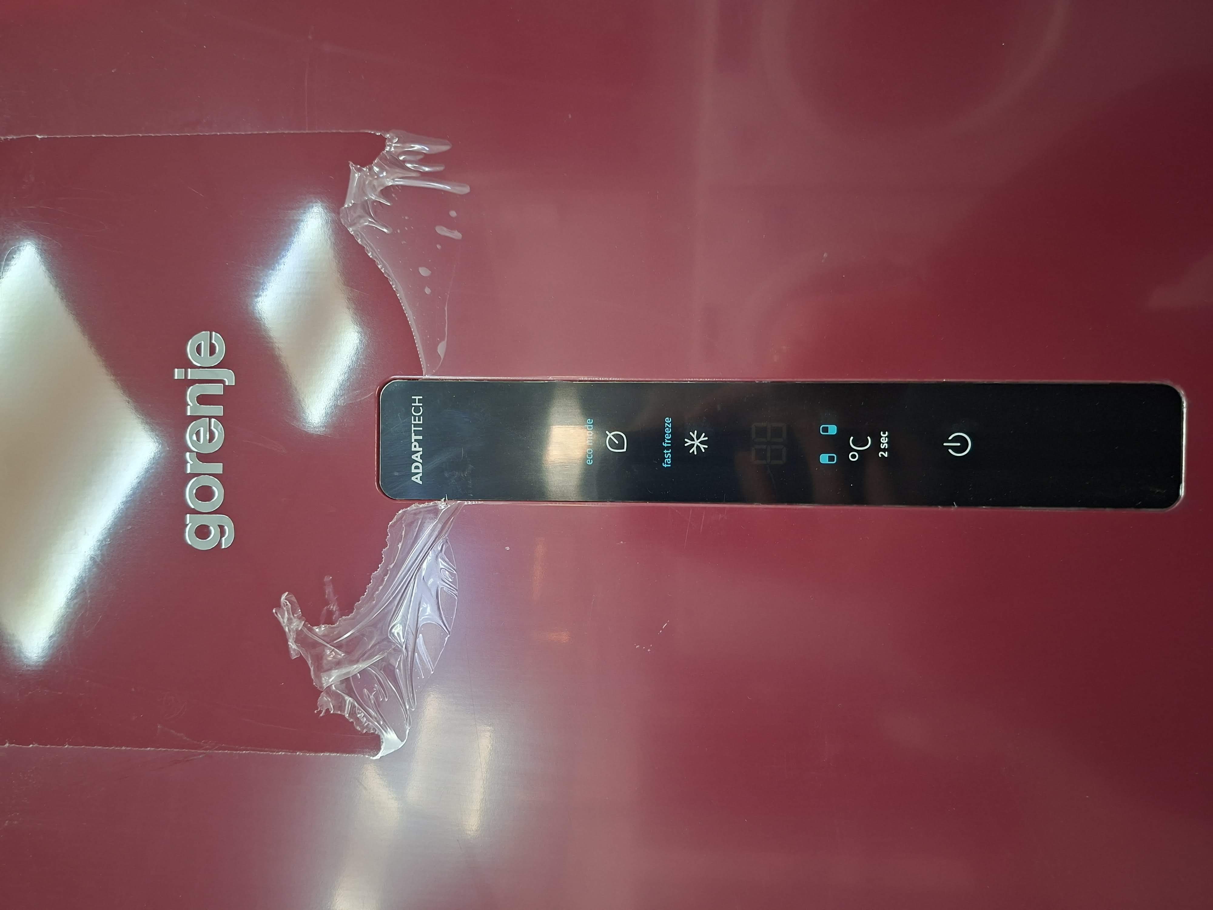 Frižider Gorenje NK89B0DR , 200 cm.
