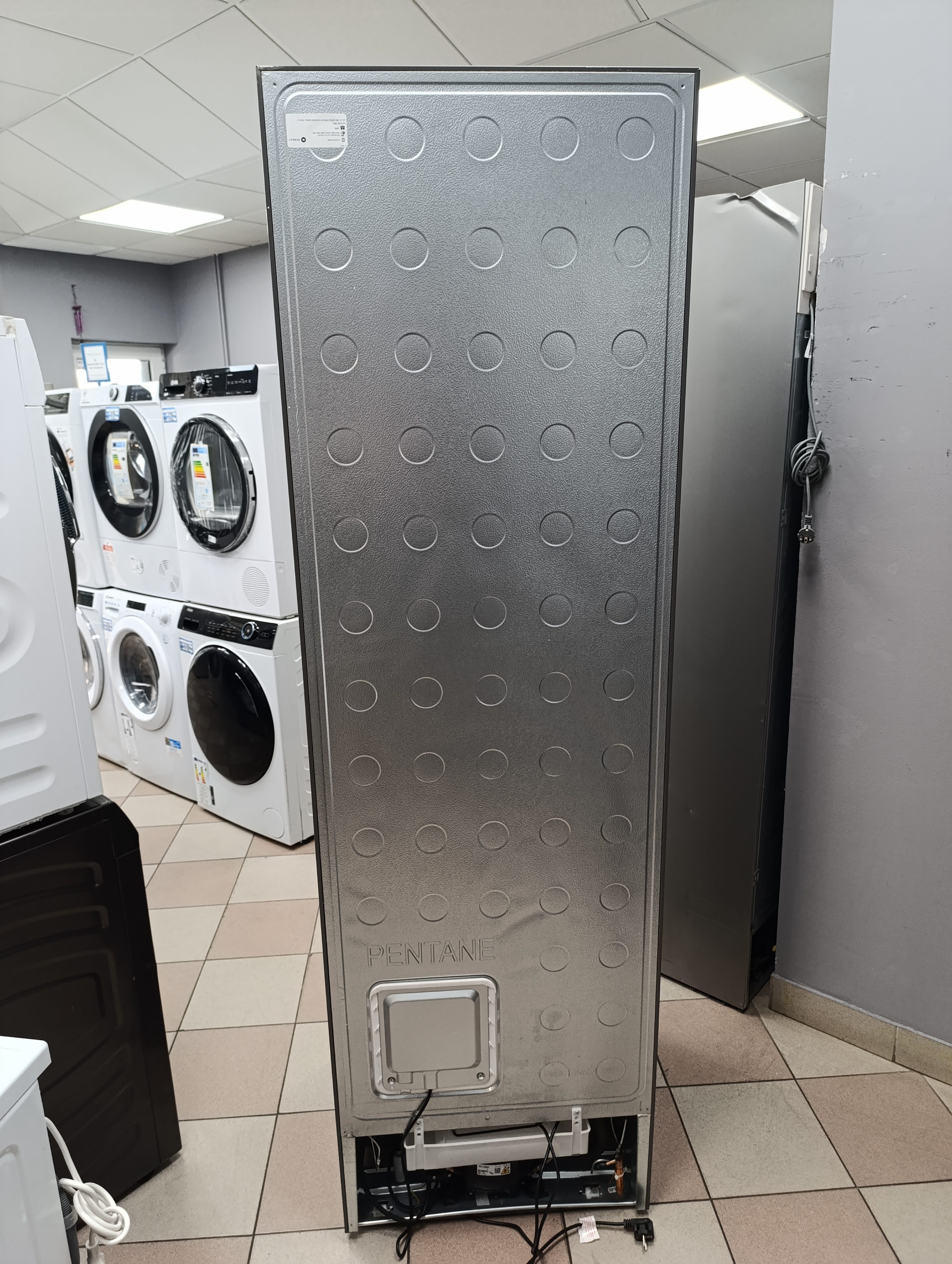 Frižider Gorenje NRK6202AXL4, 200cm.