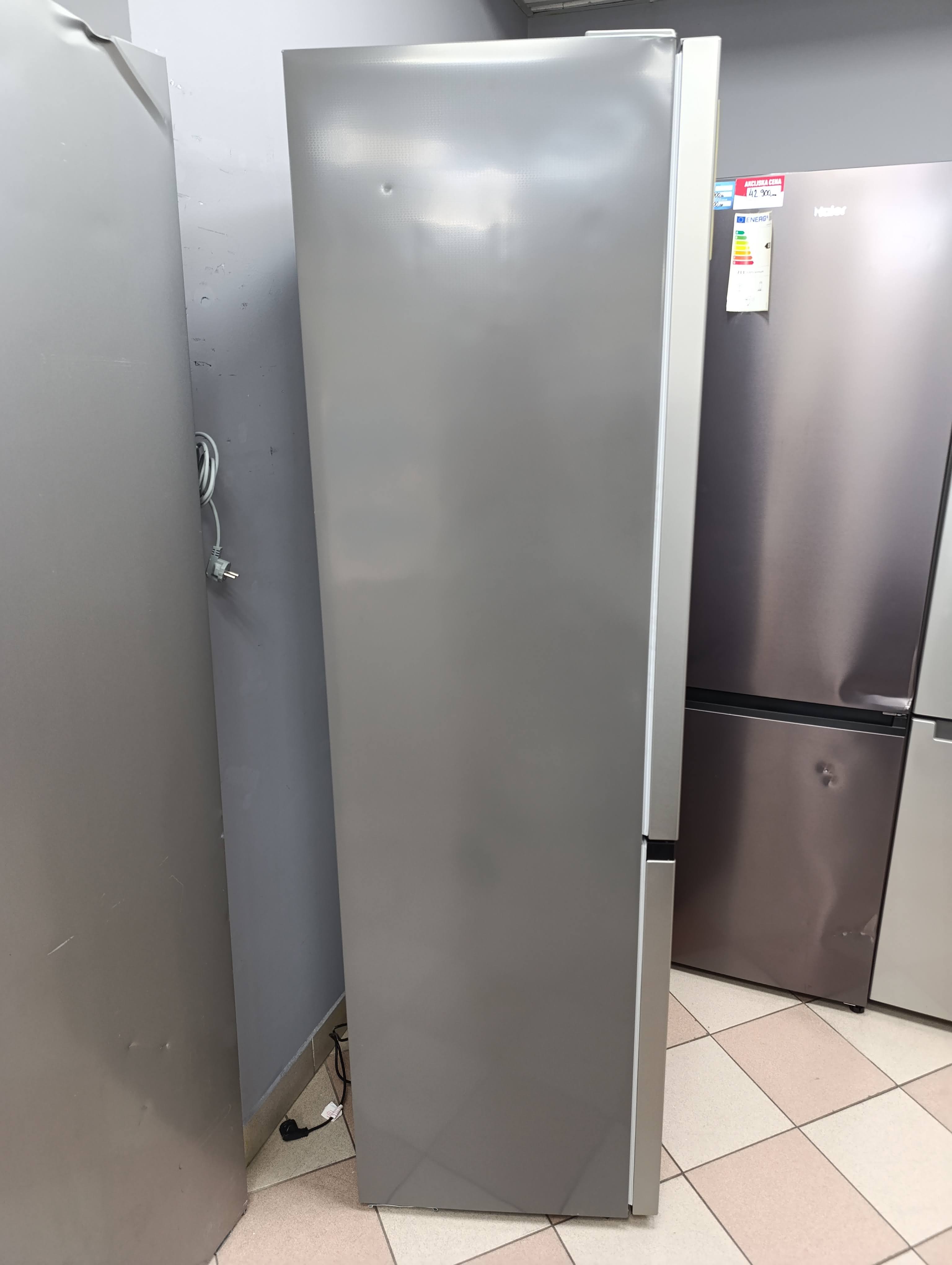 Frižider Gorenje NRK6202AXL4, 200cm.