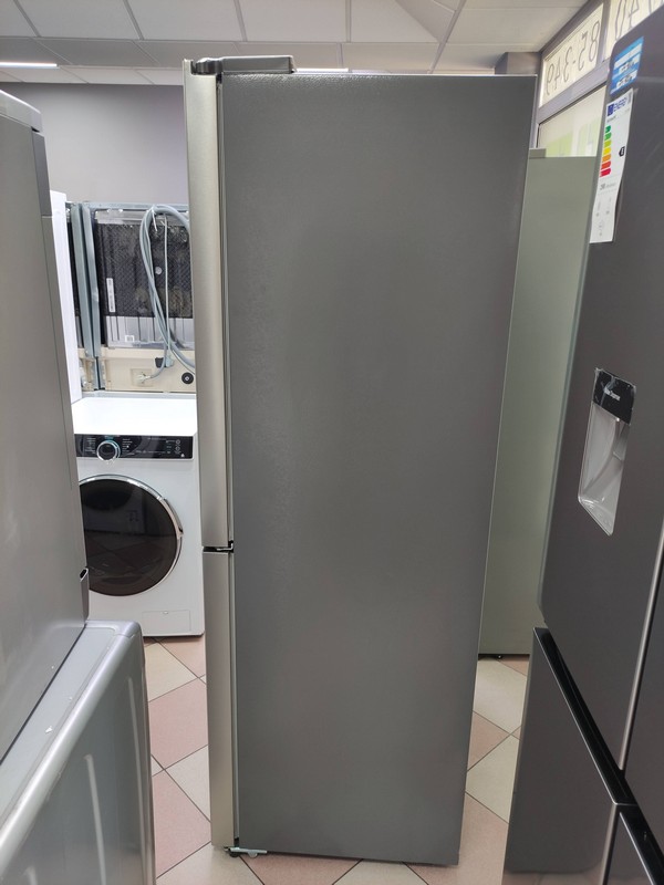 Frižider Gorenje NRM8181MX side by side , 182cm.