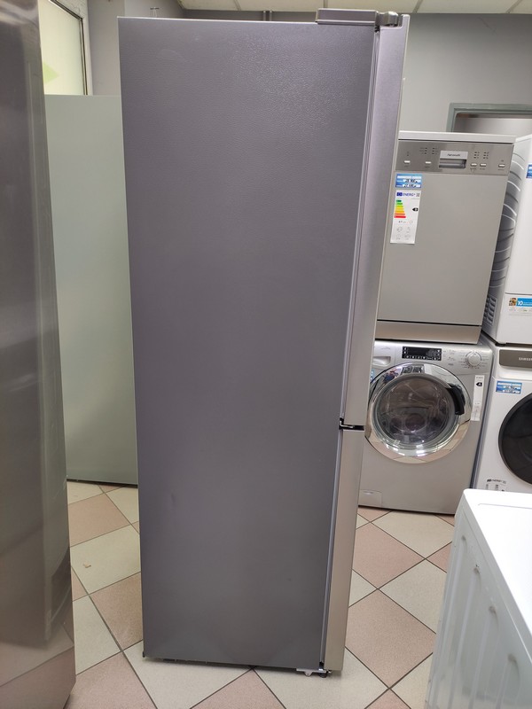 Frižider Gorenje NRM8181MX side by side , 182cm.