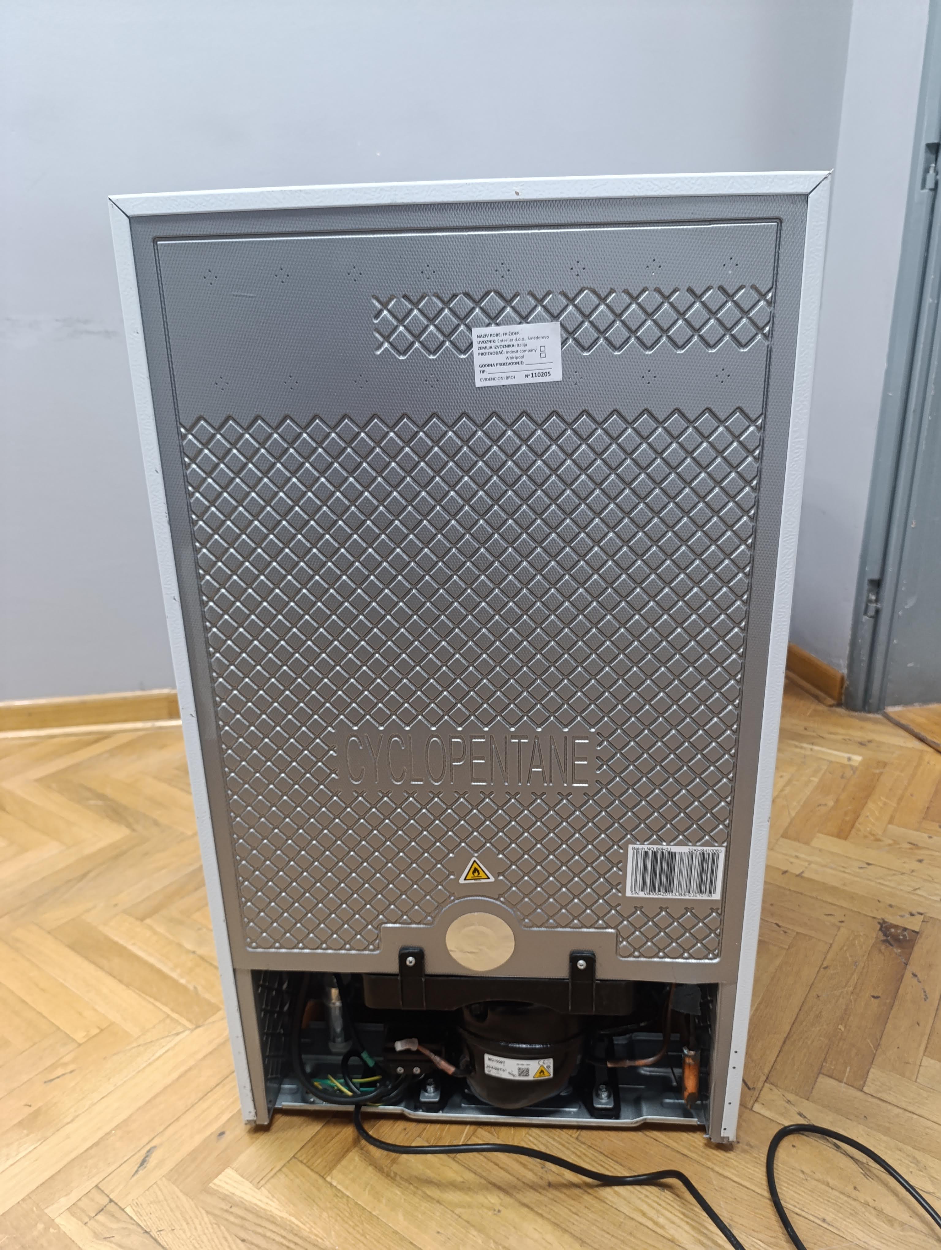 Frižider Gorenje R39EPW4, 92L
