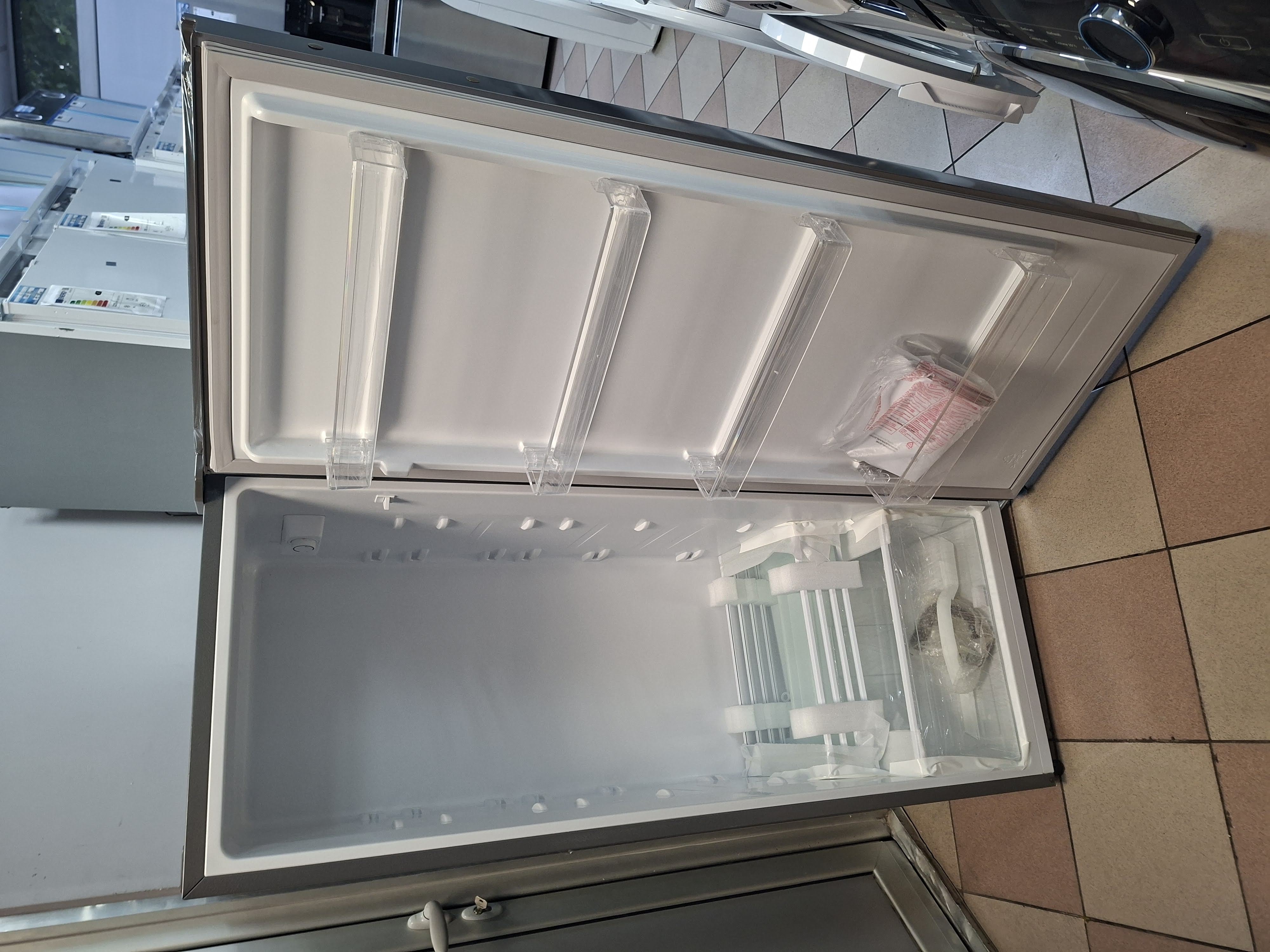 Frižider Gorenje R4142PS , 144 cm.