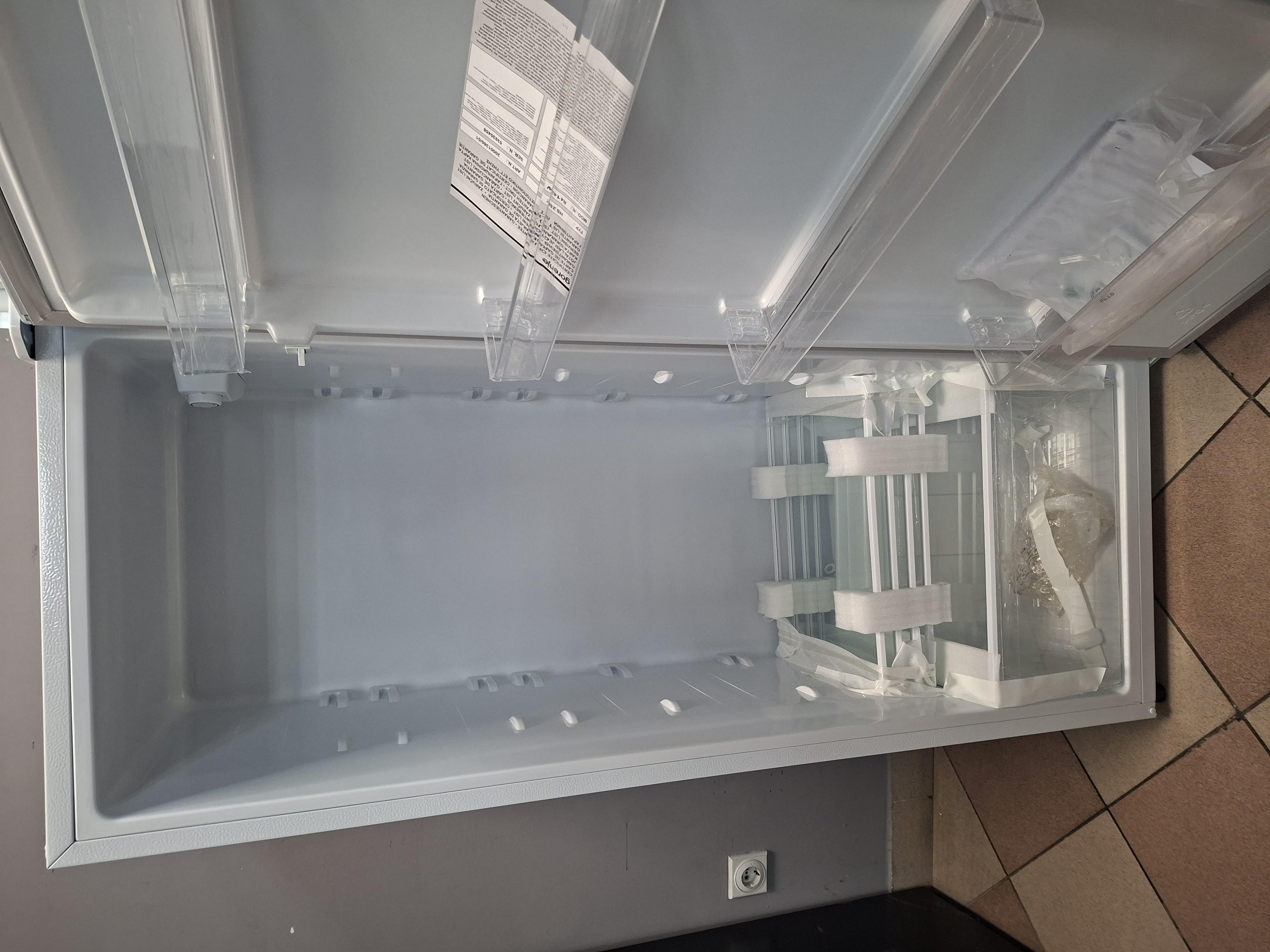 Frižider Gorenje R4142PW , 144 cm.