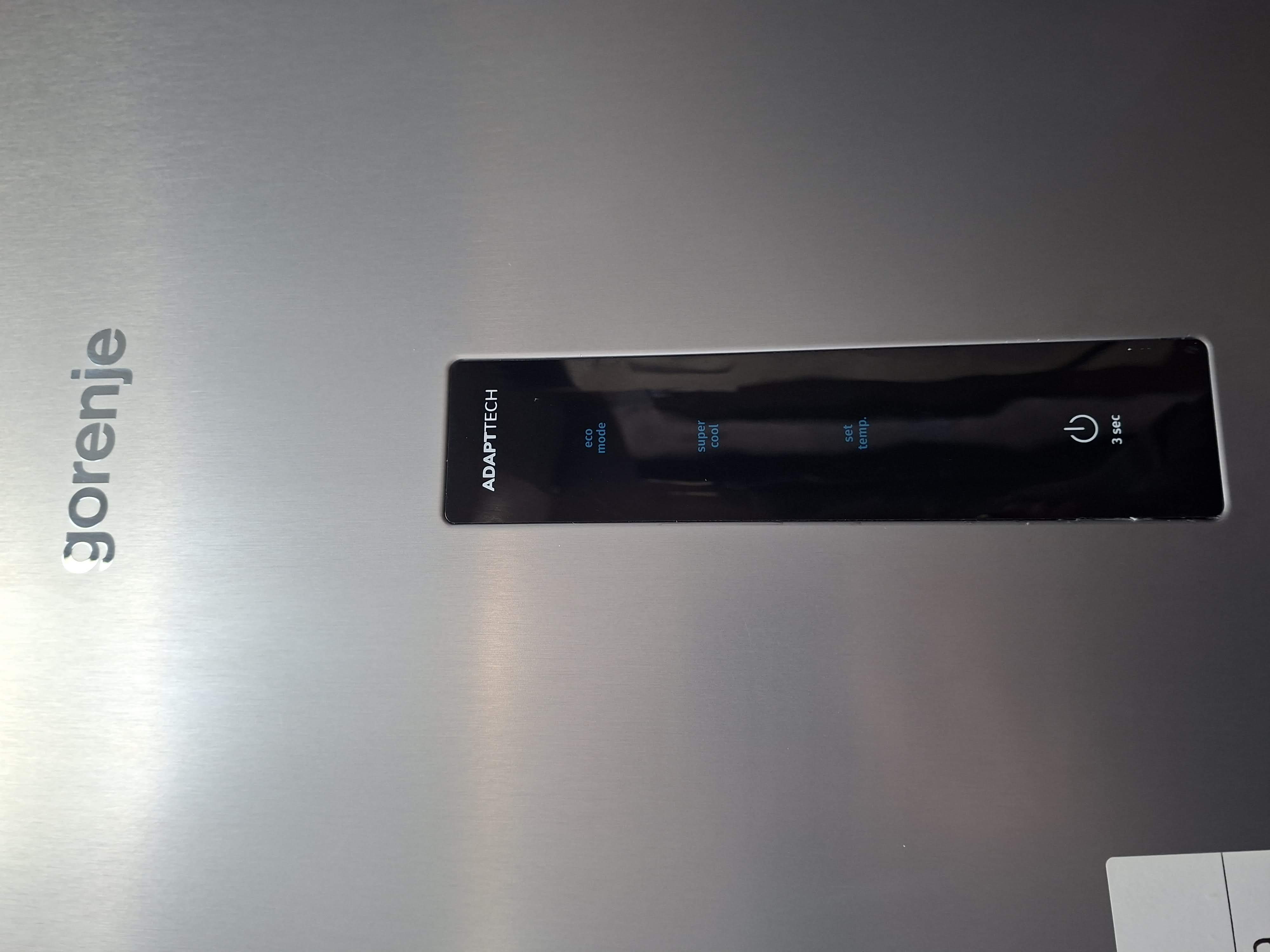 Frižider Gorenje R619DAXL6, 185 cm.