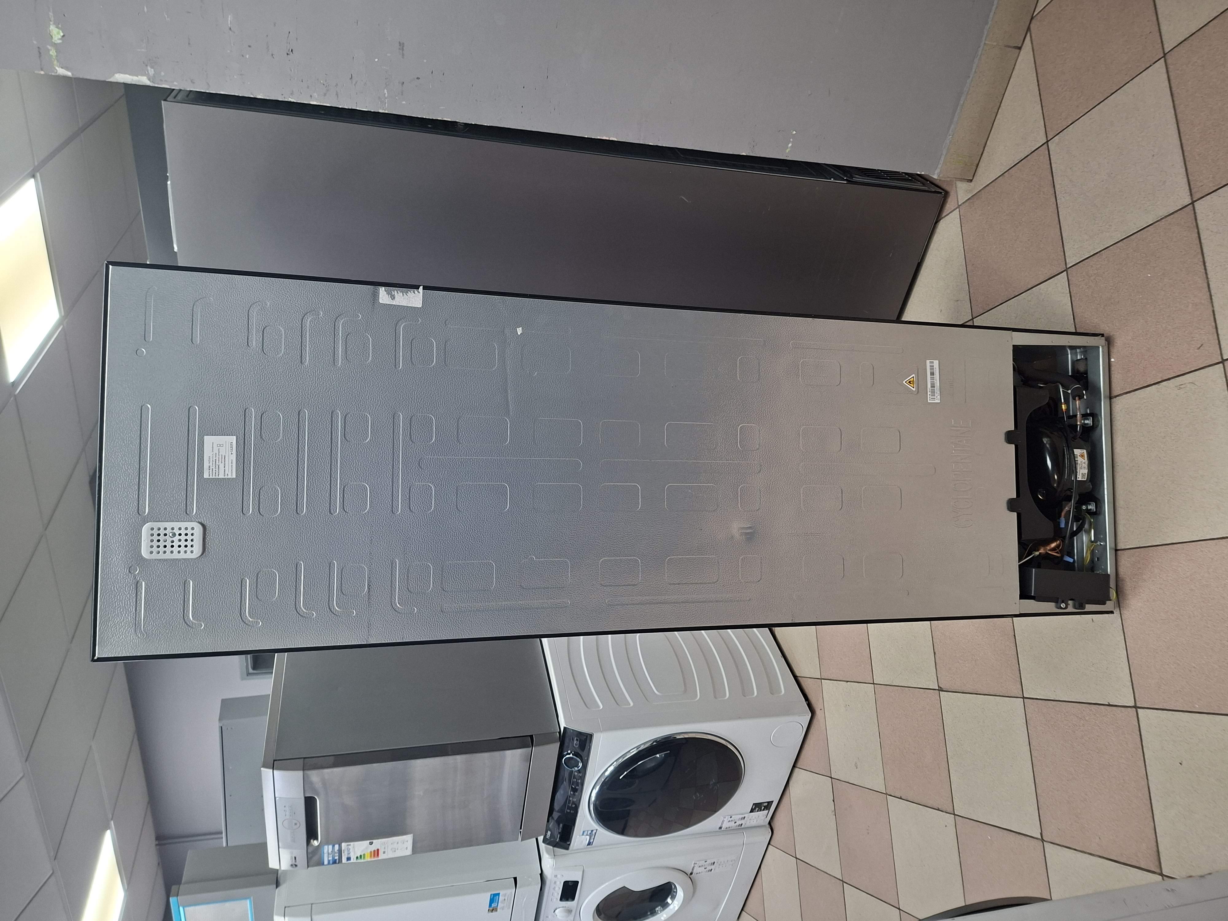 Frižider Gorenje RK418DPB4I,180 cm