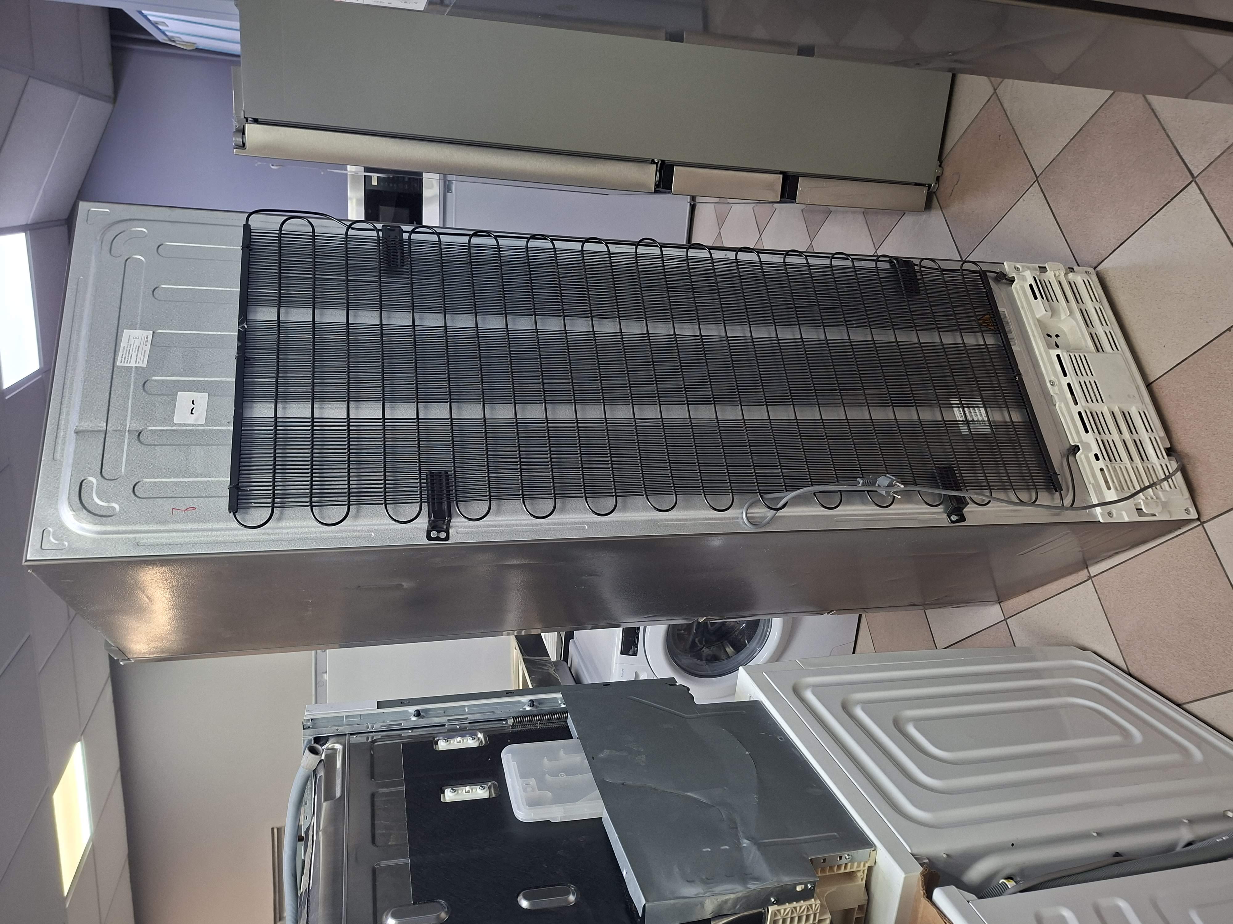 Frižider Haier A3FE837CGJ , 200cm