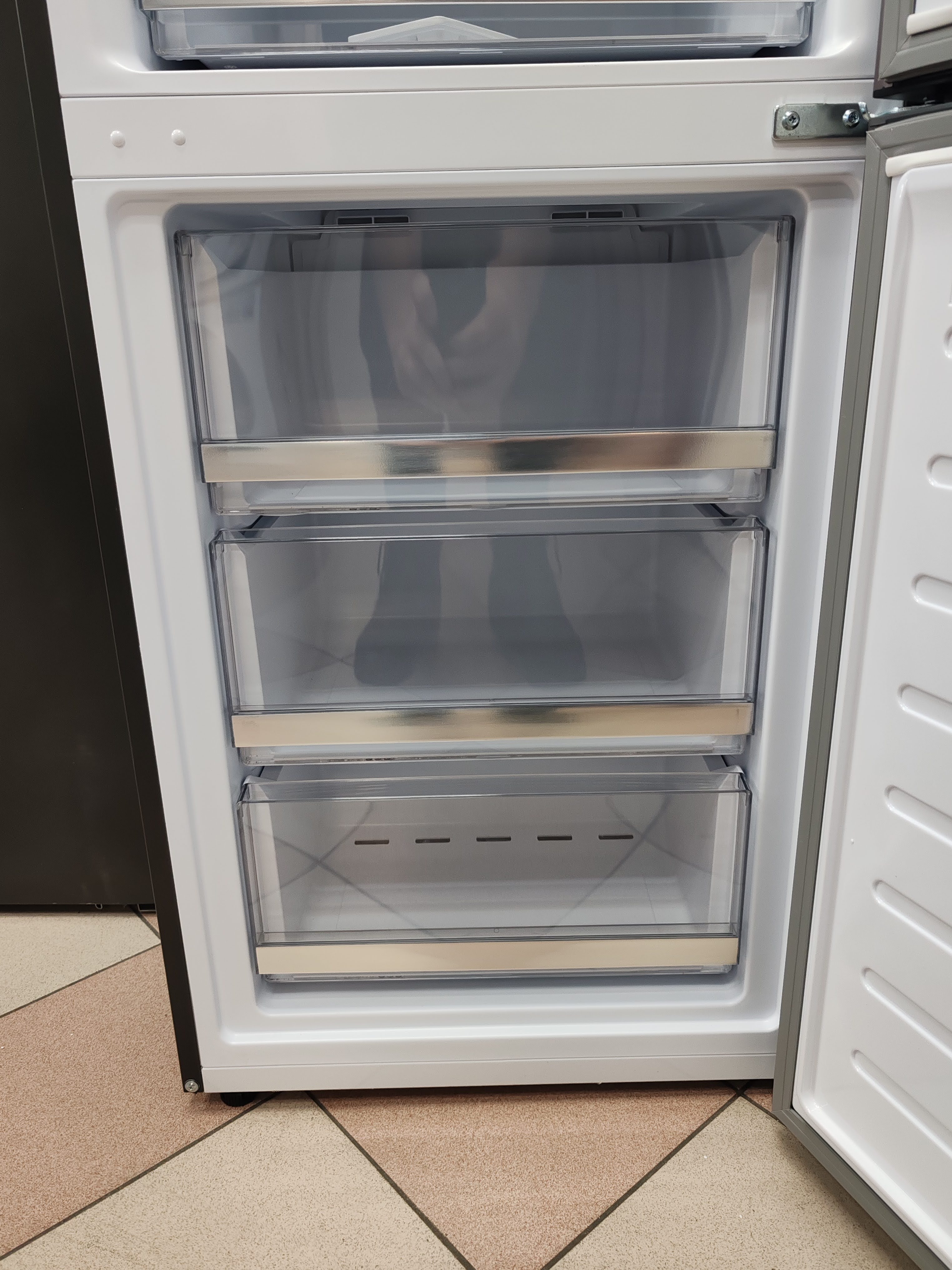 Frižider Haier HDW3618DNPD , 185 cm, No Frost