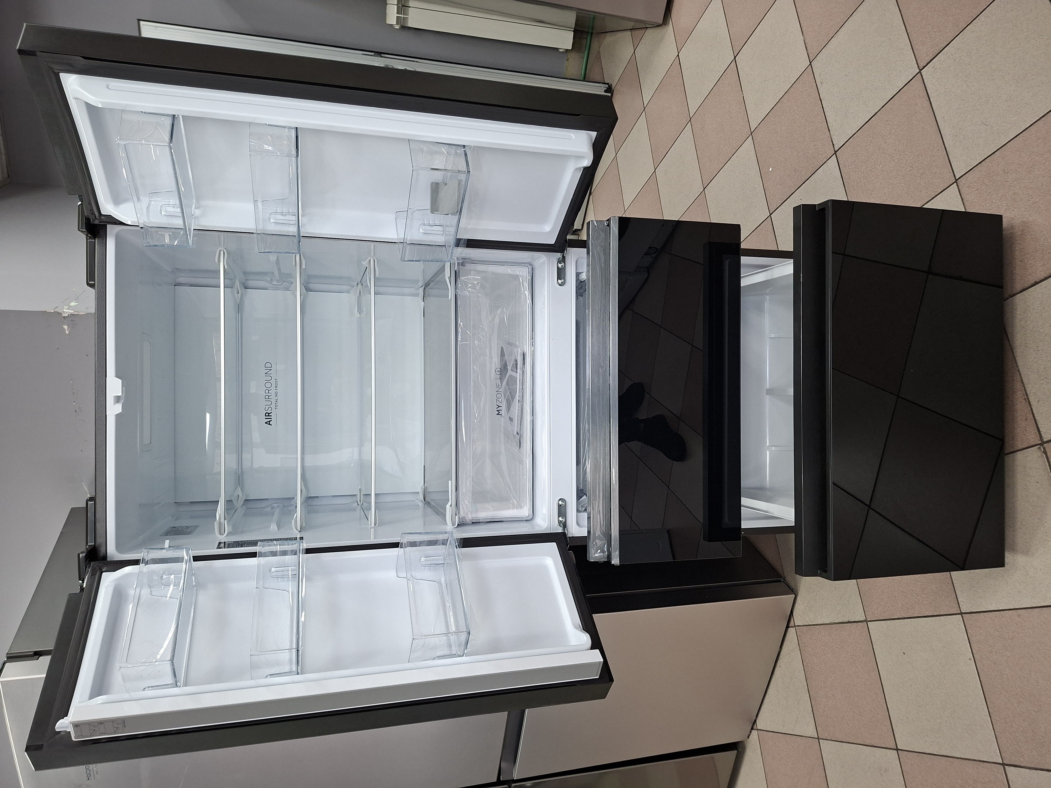 Frižider Haier HFR3718ENGB, 70cm